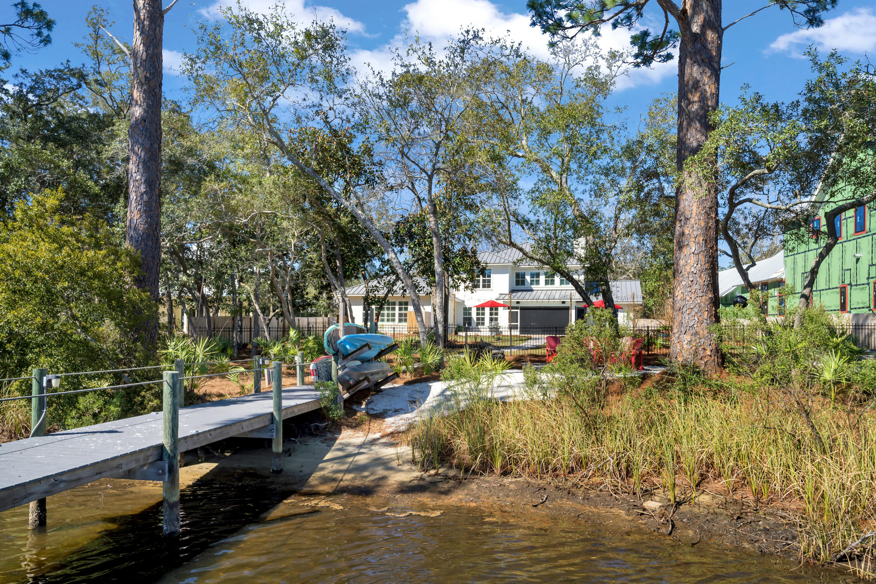 BOTANY BAYOU - Residential