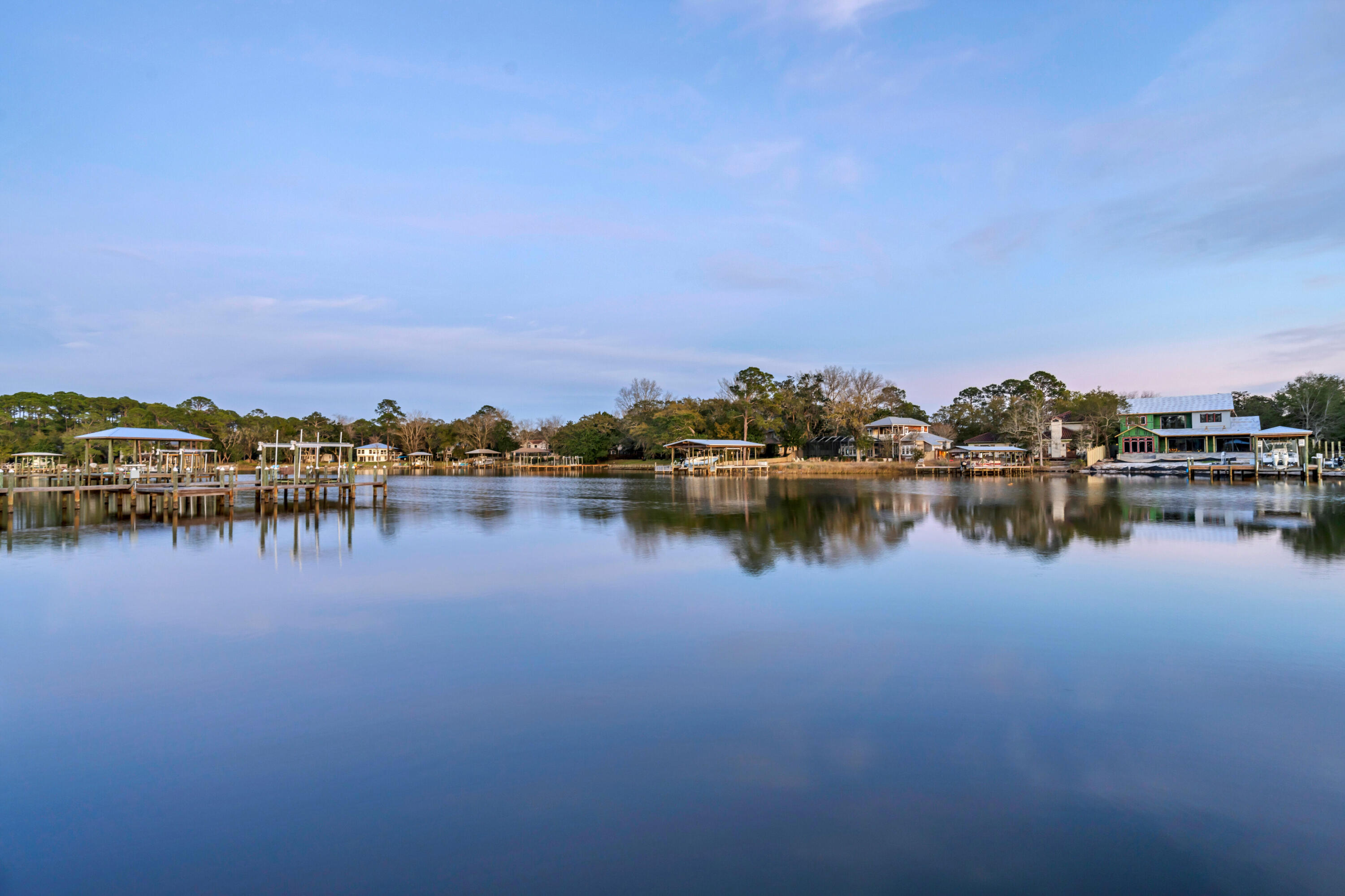 BOTANY BAYOU - Residential