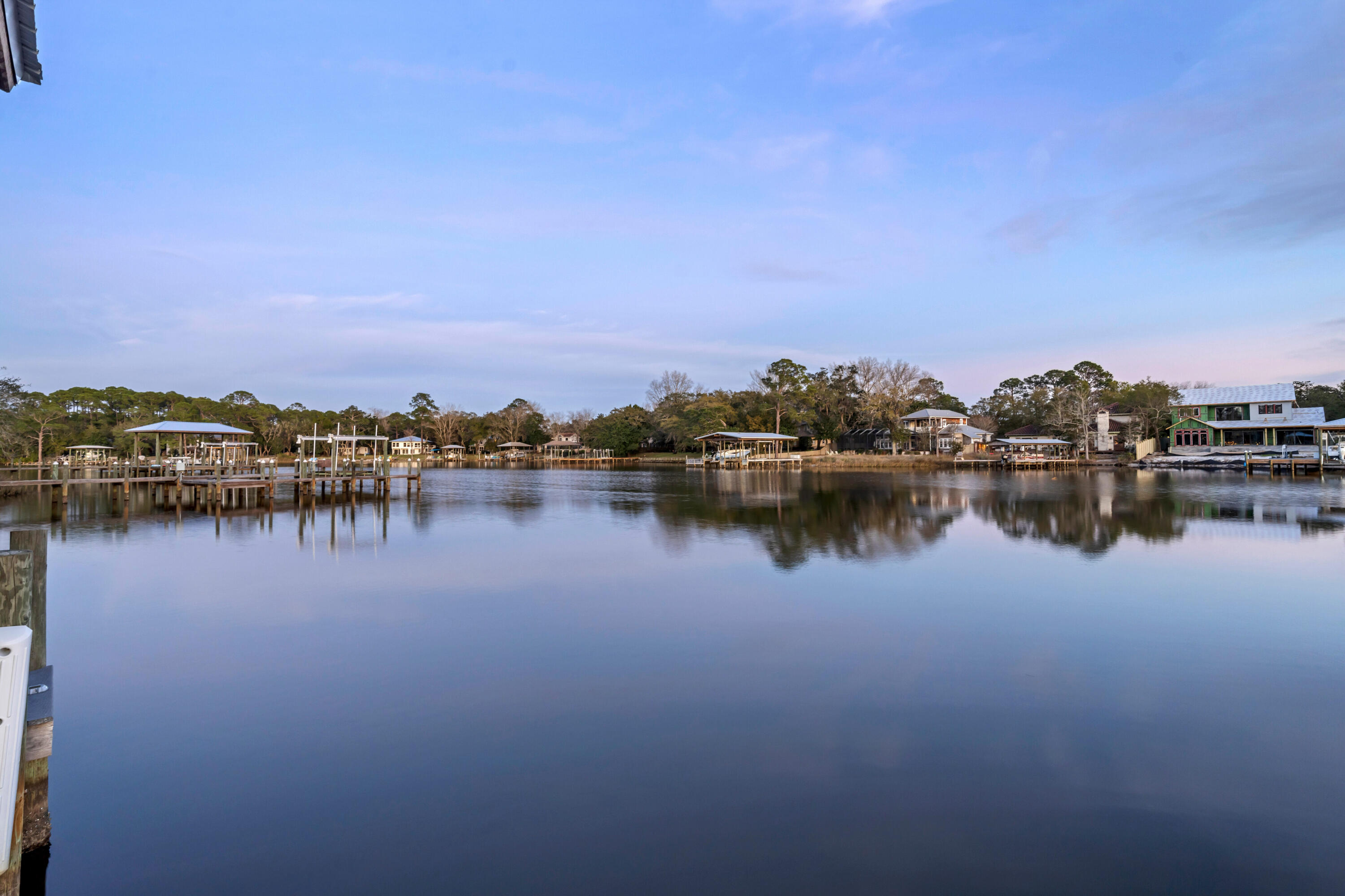 BOTANY BAYOU - Residential