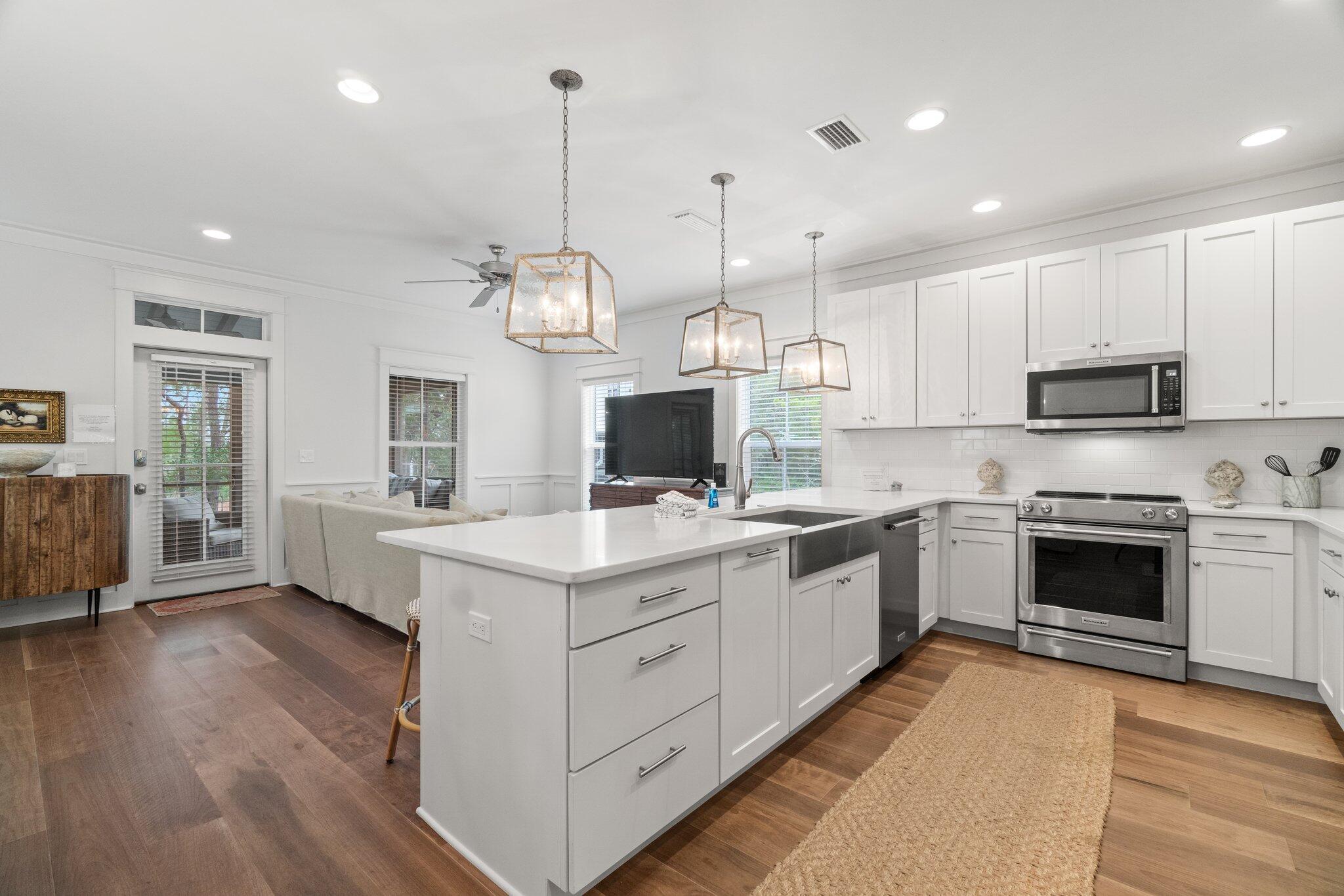 MAGNOLIA COTTAGES BY THE SEA - Residential