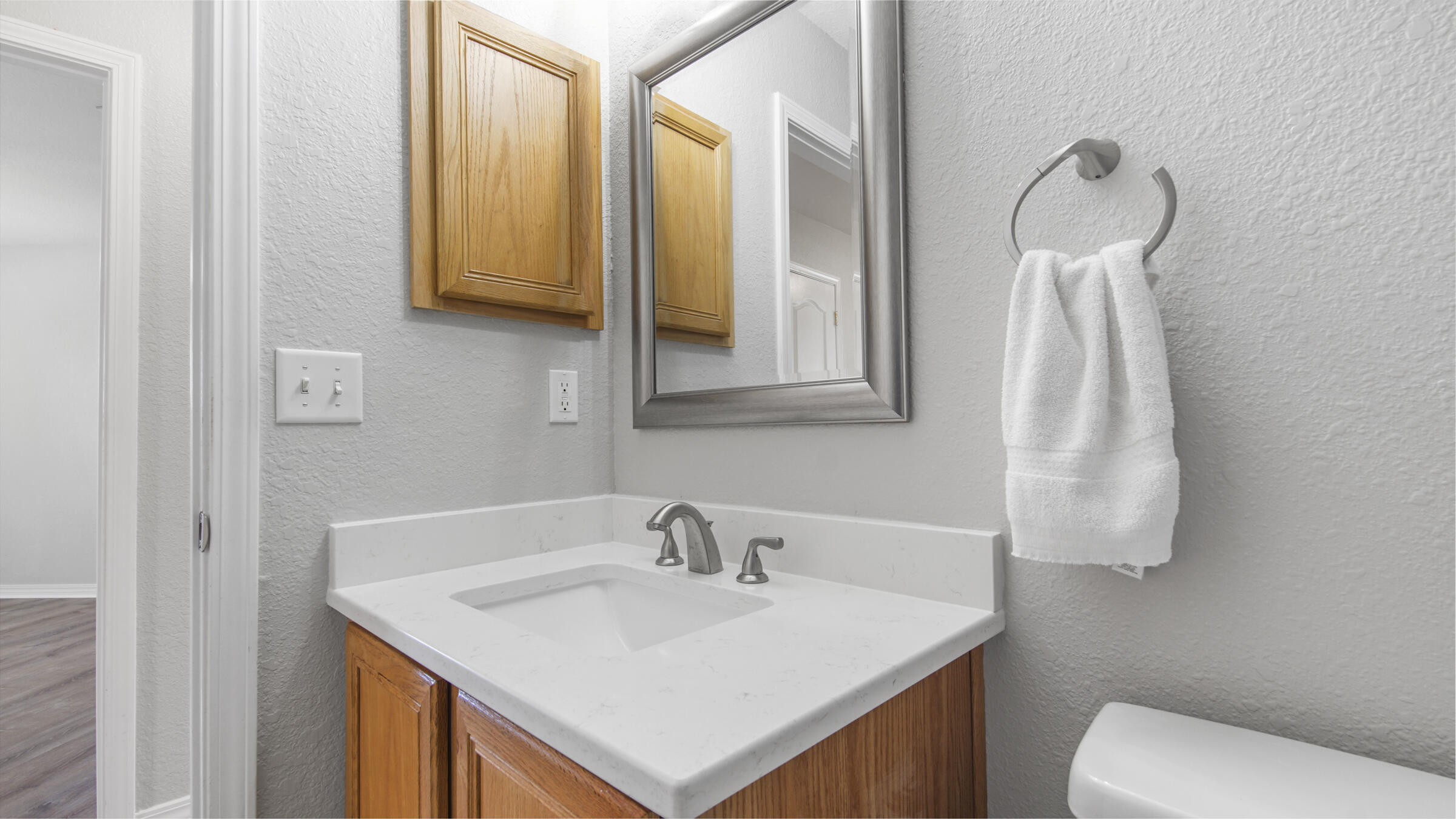 DRIFTWOOD ESTATES - Residential Lease