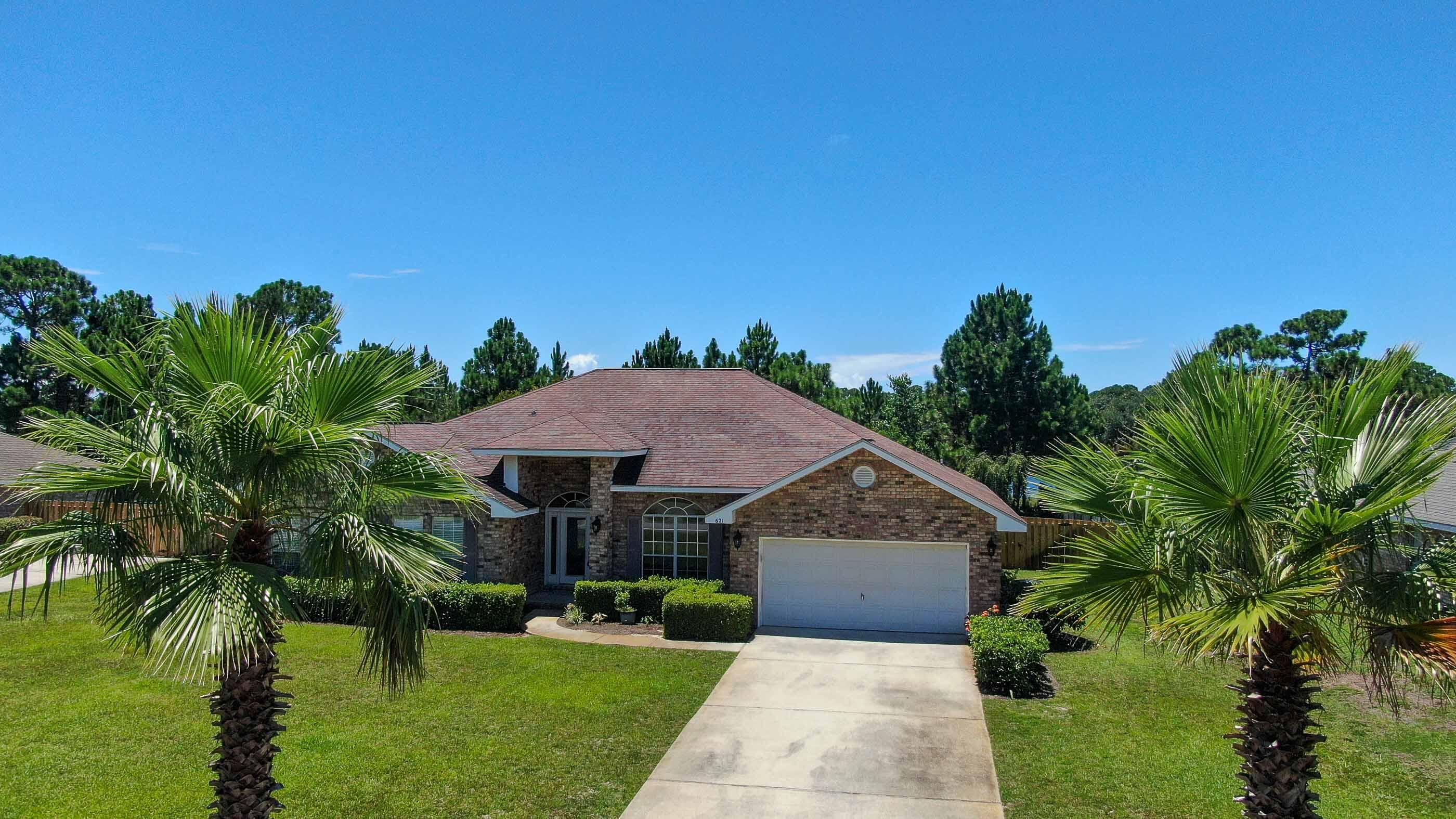 DRIFTWOOD ESTATES - Residential Lease