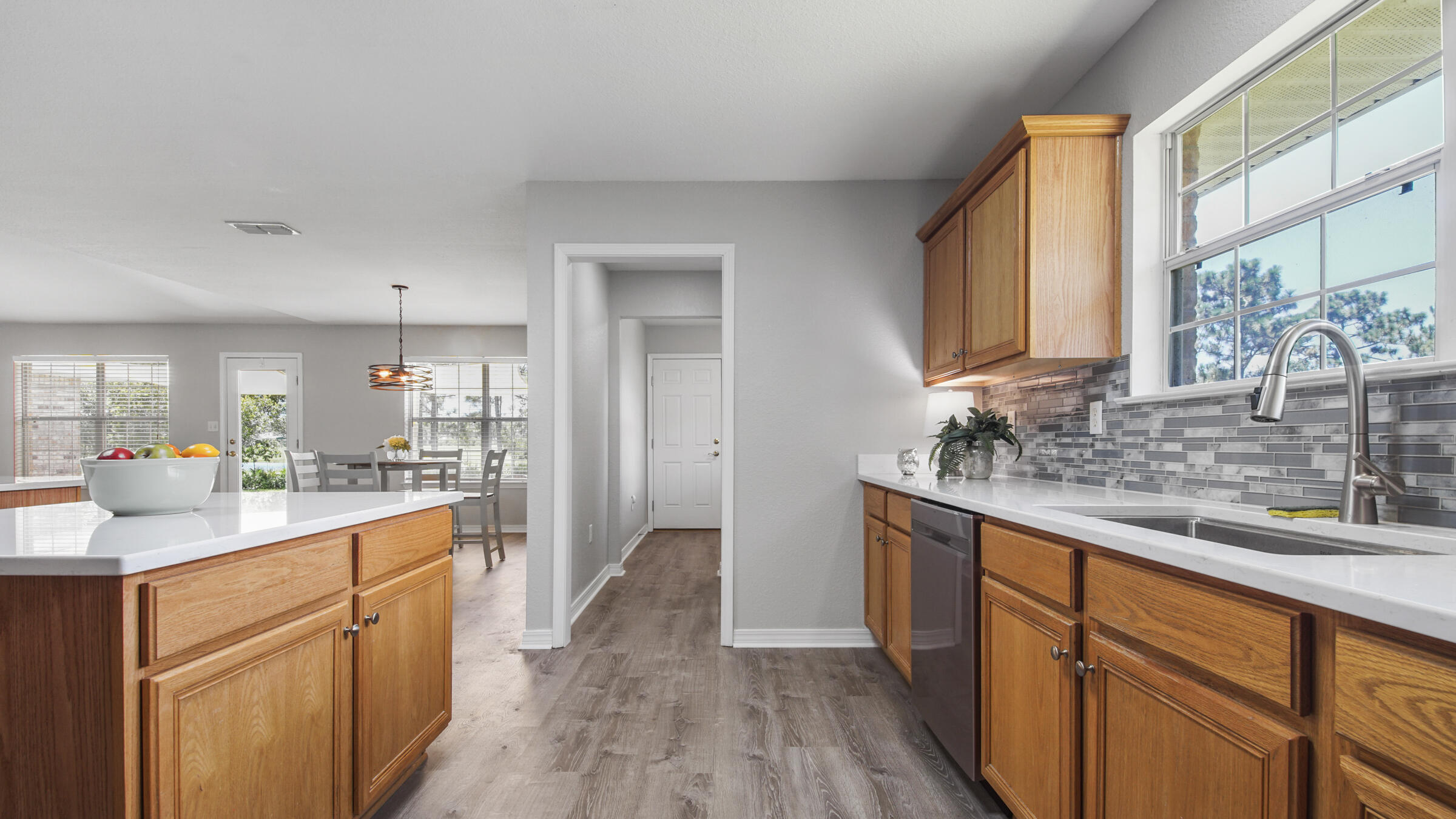 DRIFTWOOD ESTATES - Residential Lease