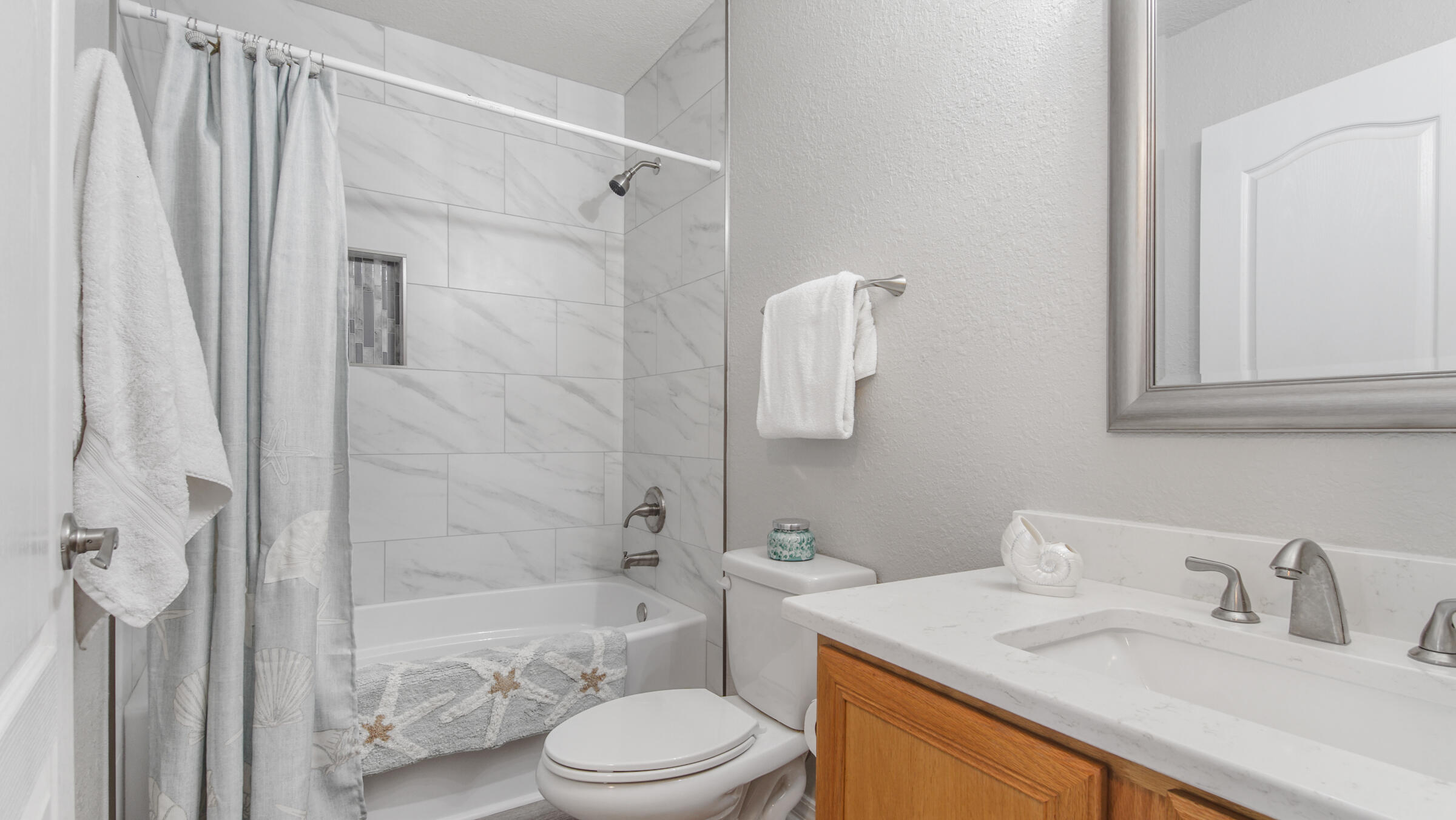 DRIFTWOOD ESTATES - Residential Lease