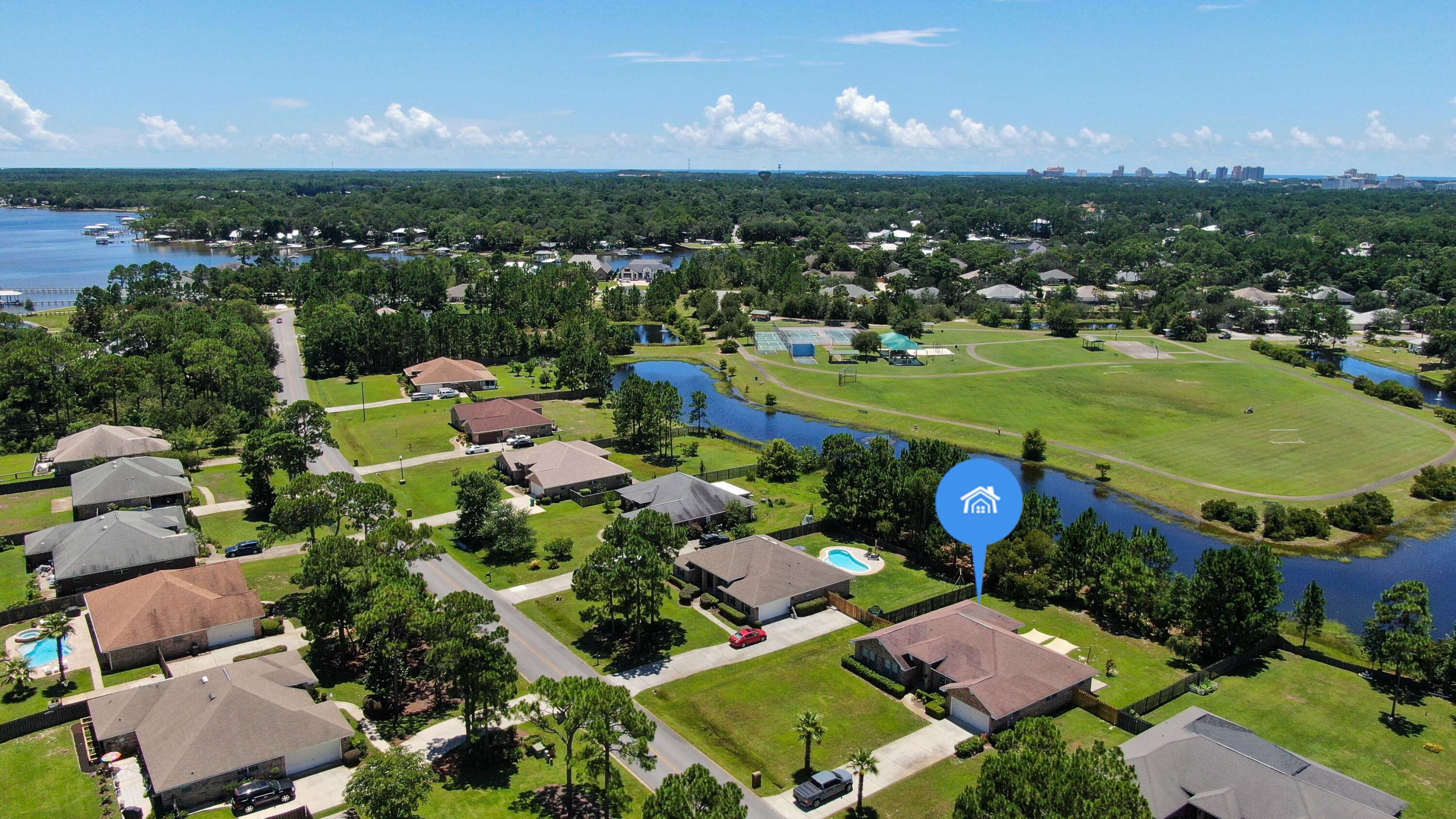 DRIFTWOOD ESTATES - Residential Lease