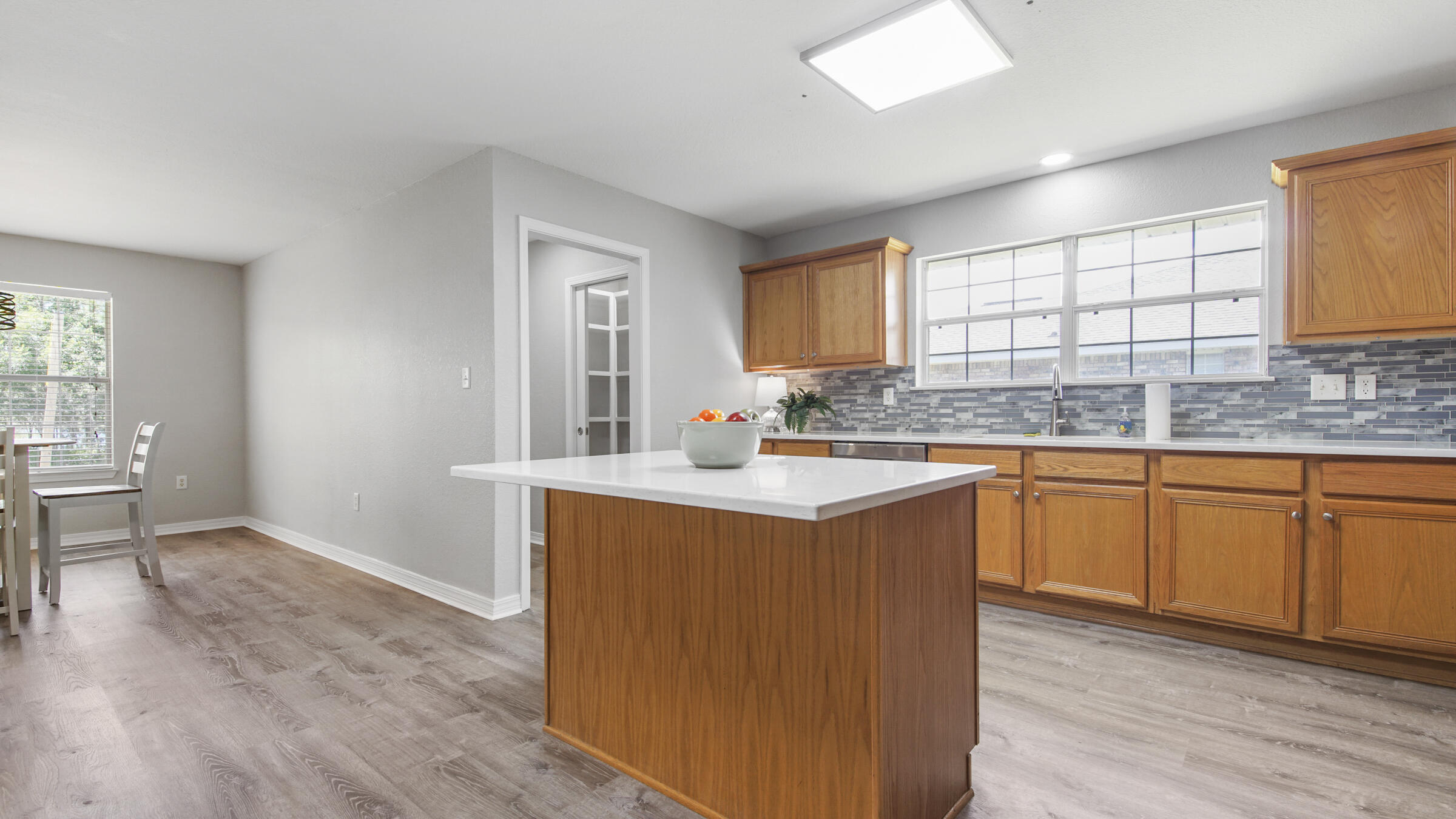 DRIFTWOOD ESTATES - Residential Lease