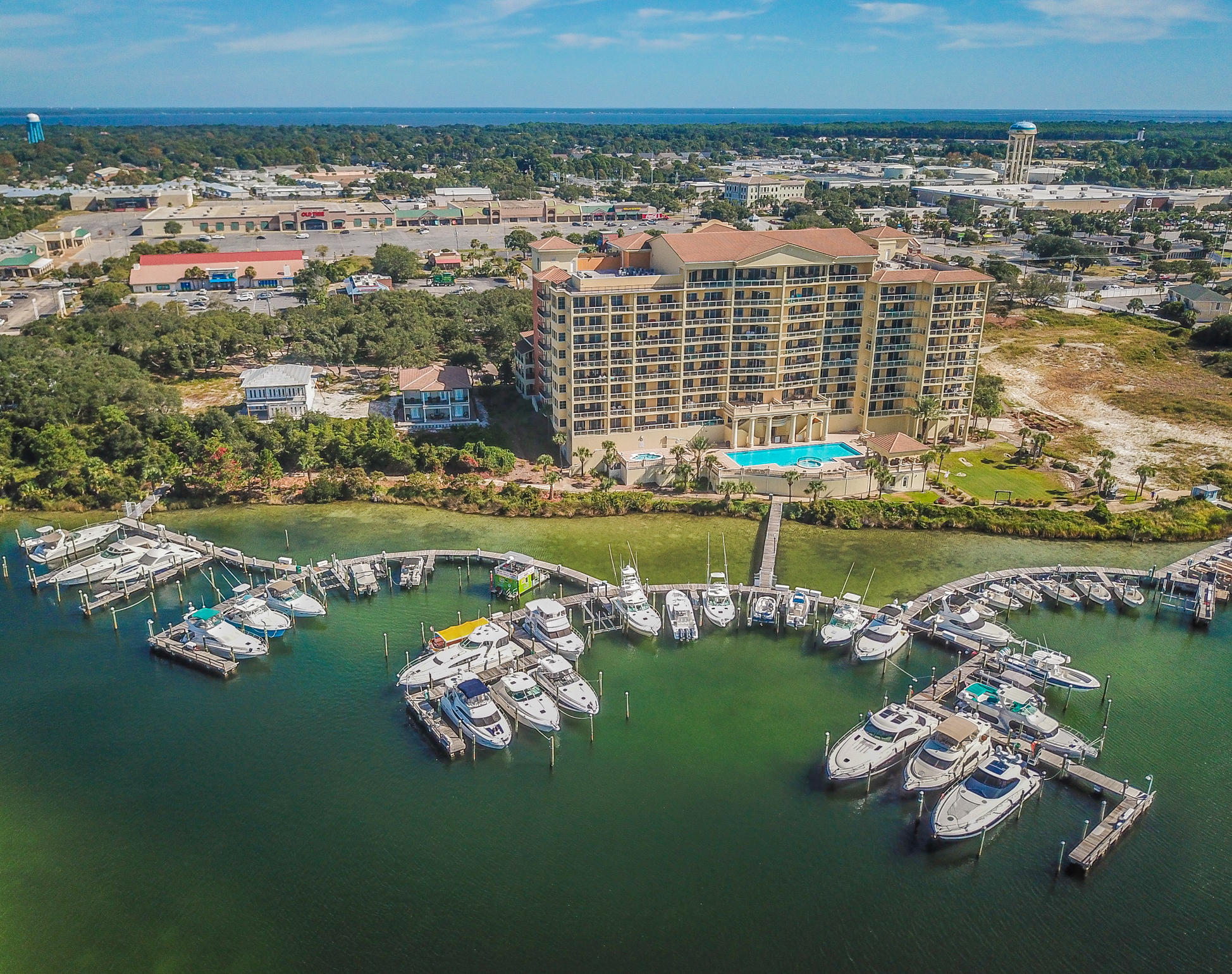 28' x 14' dock slip on the Destin Harbor, only 1.7 miles from the Destin Bridge. Cleaning station, water and power all available on site.