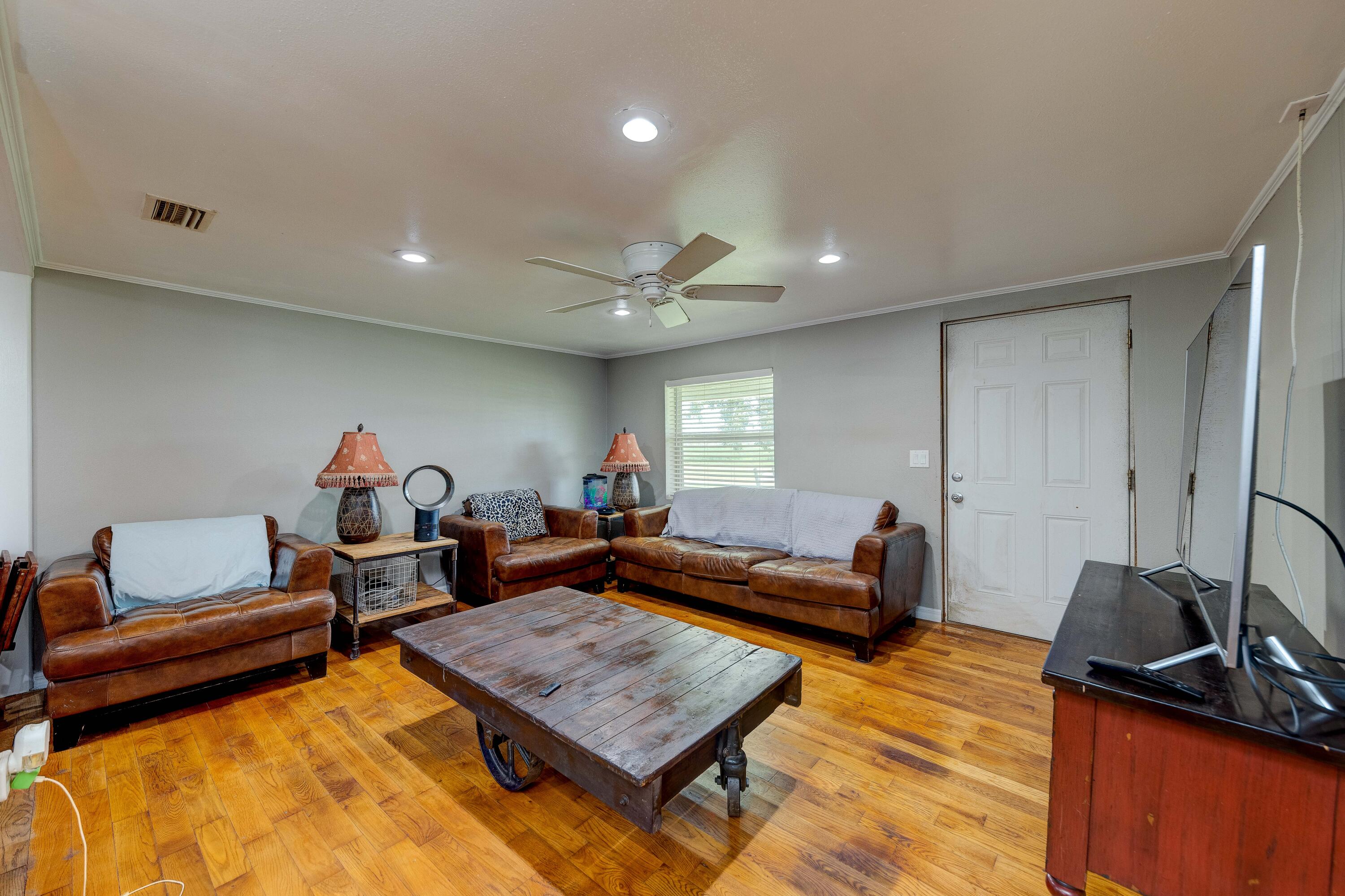 NORTH SUPERGROUP - Residential