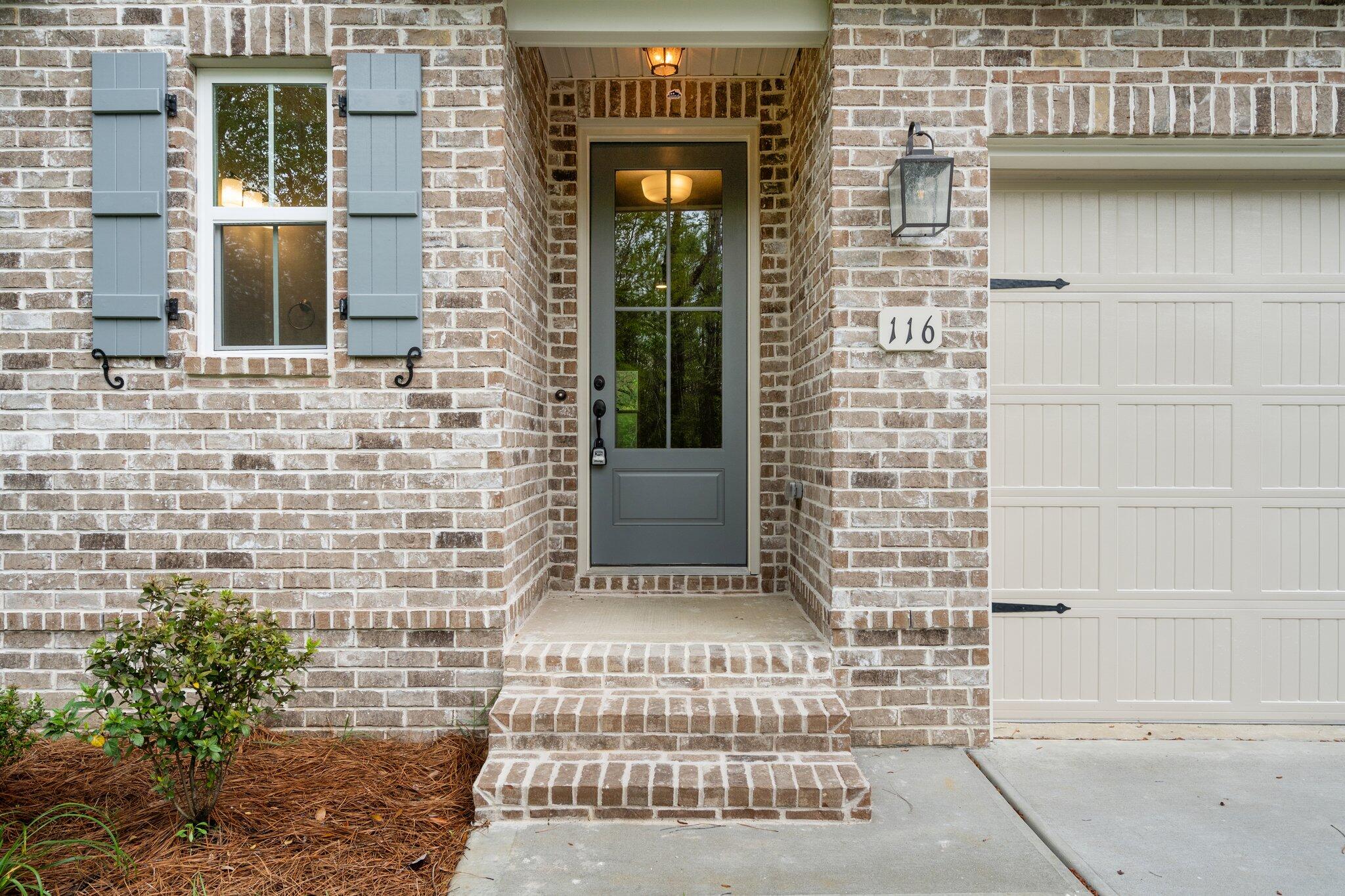 LAUREL OAKS S/D - Residential Lease