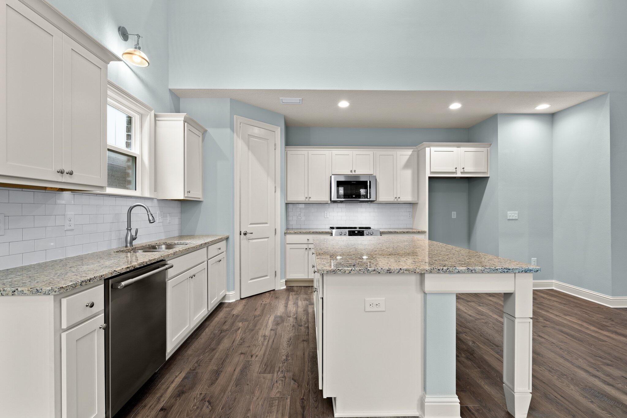 LAUREL OAKS S/D - Residential Lease