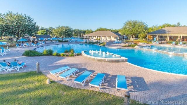 HAMMOCK BAY - MILL COTTAGES - Residential