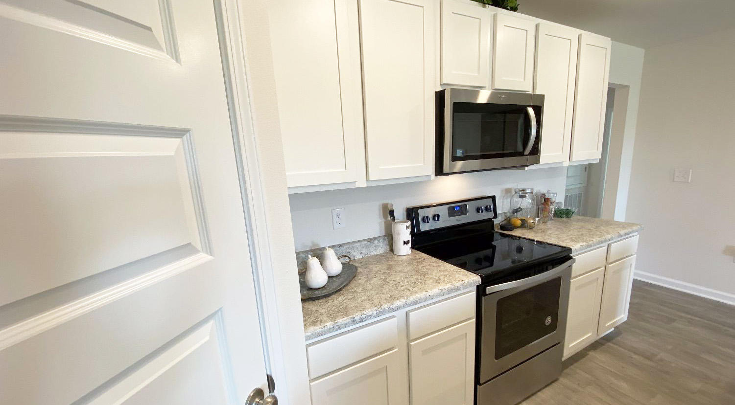 HAMMOCK BAY - MILL COTTAGES - Residential