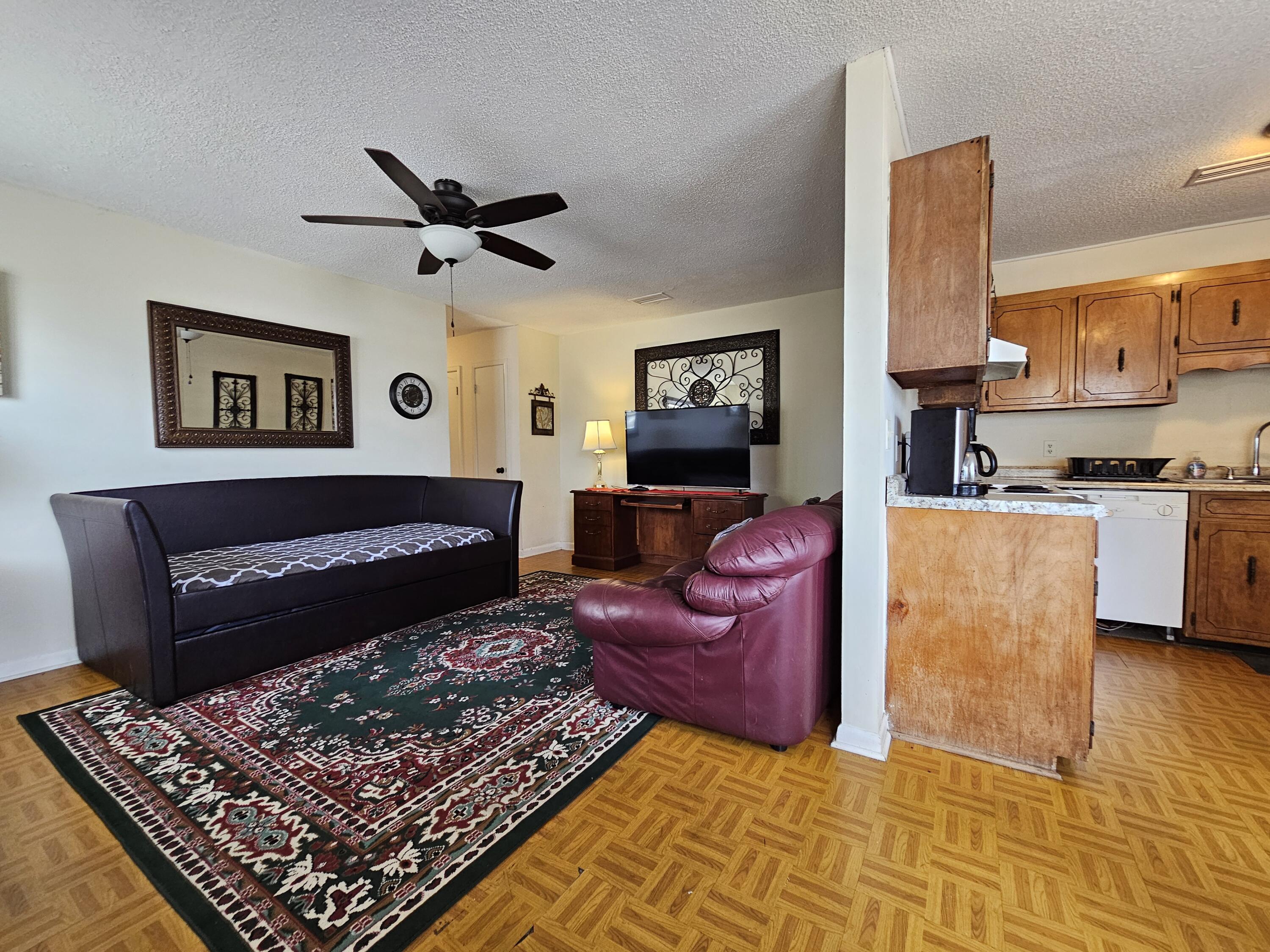 NO RECORDED SUBDIVISION - Residential