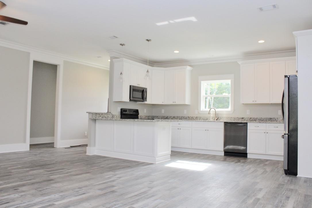 WILDWOOD ESTATES - Residential