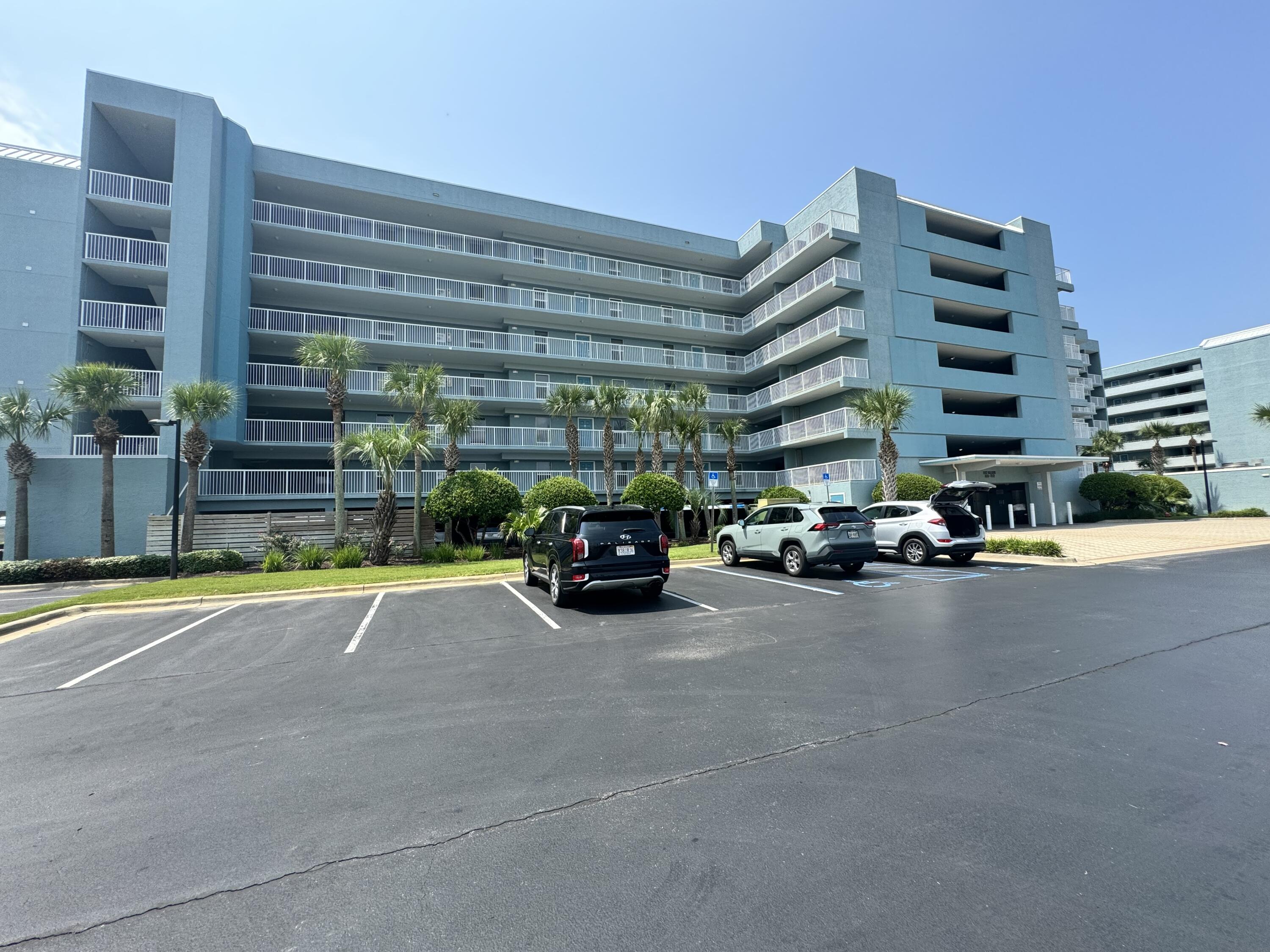ISLANDER BEACH RESORT CONDO - Residential