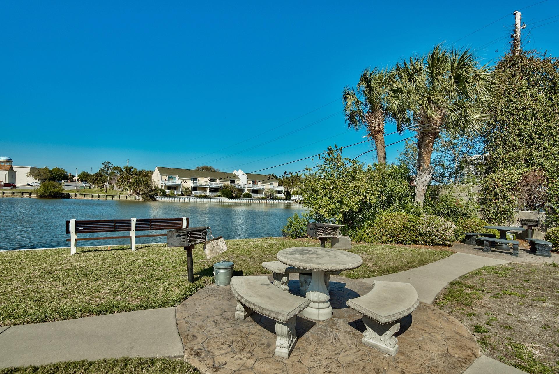 SHORELINE TOWERS 3 - Residential