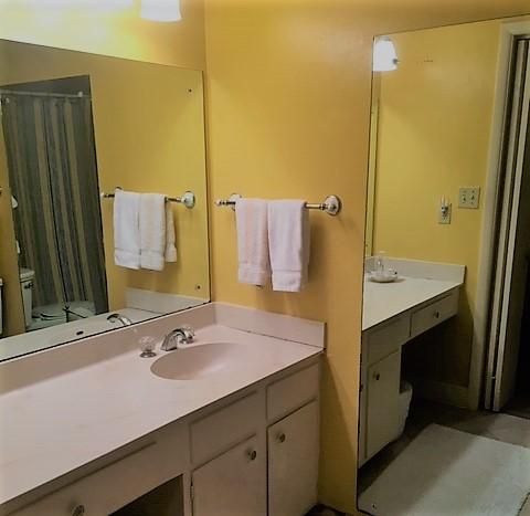 SHORELINE TOWERS 3 - Residential