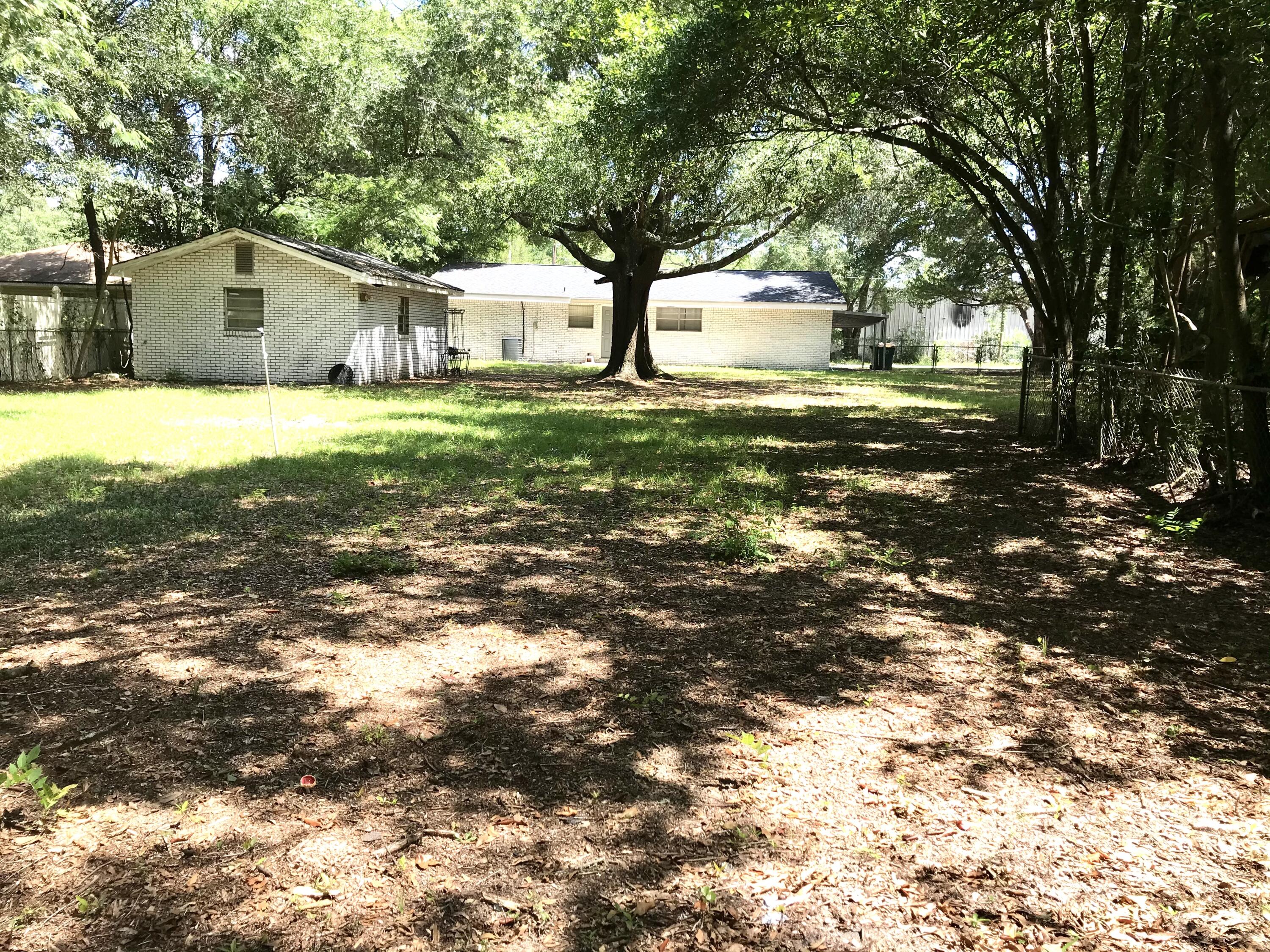 EDNEYS WEST HILL - Residential