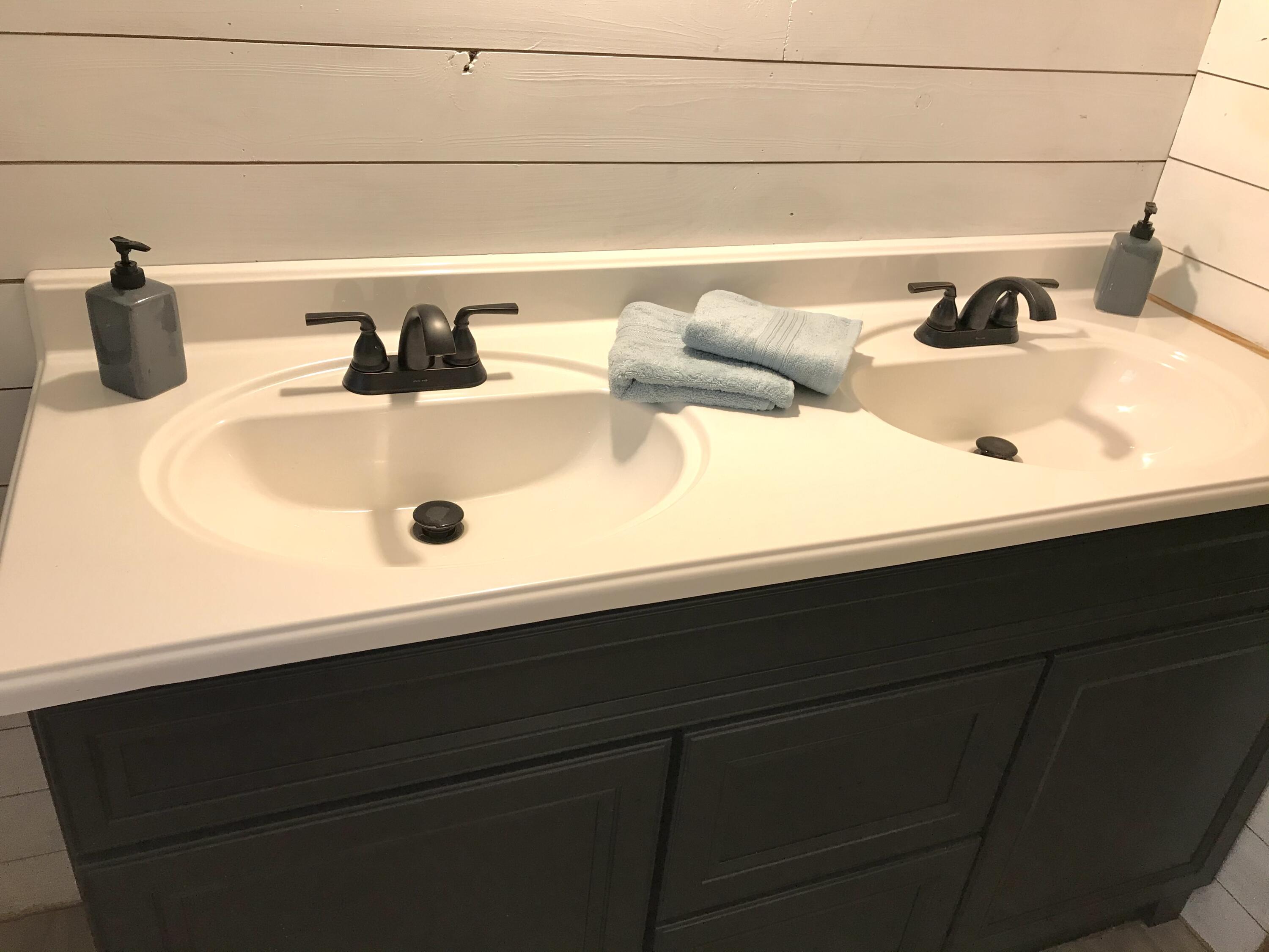 EDNEYS WEST HILL - Residential