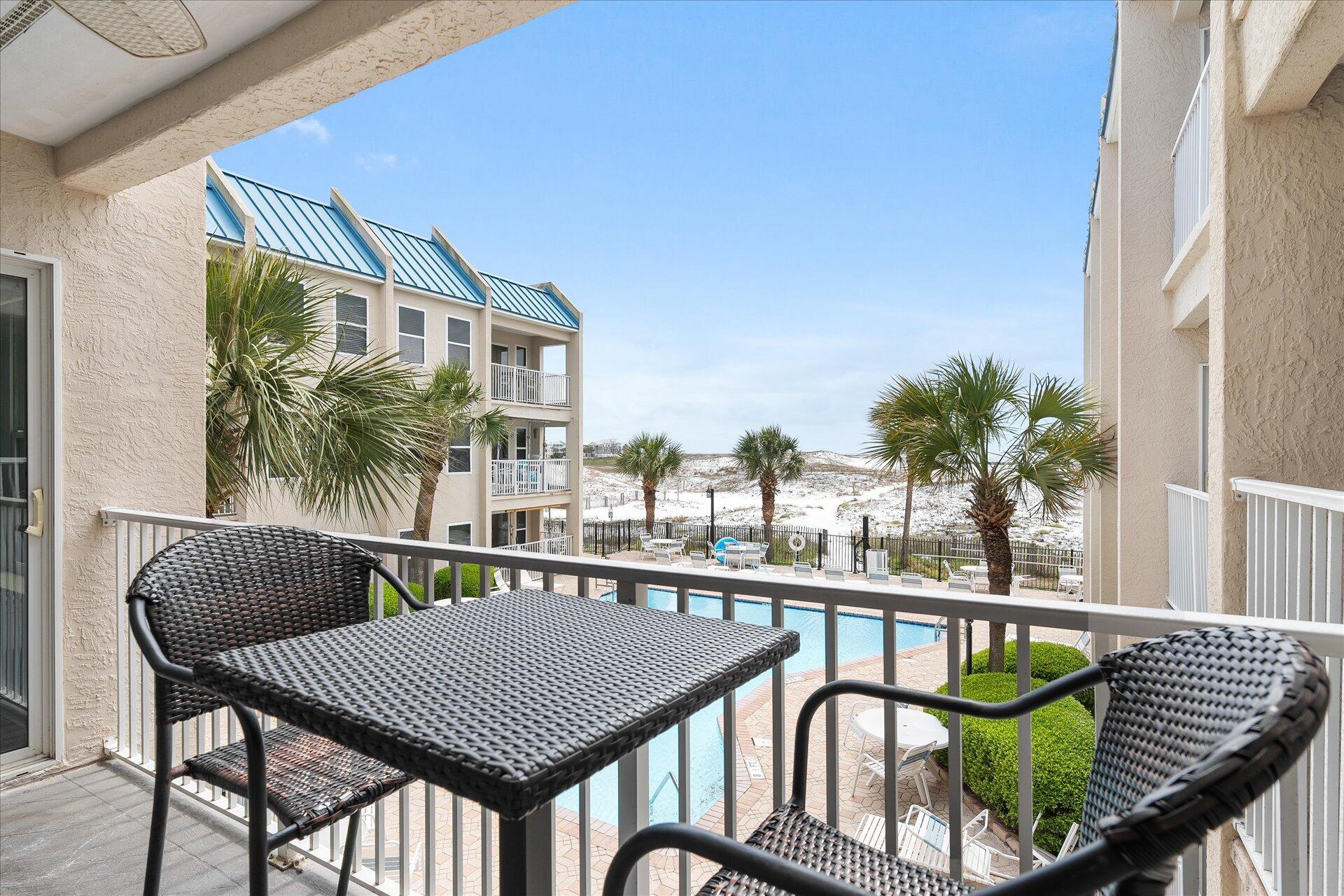 POOLSIDE VILLAS CONDO - Residential