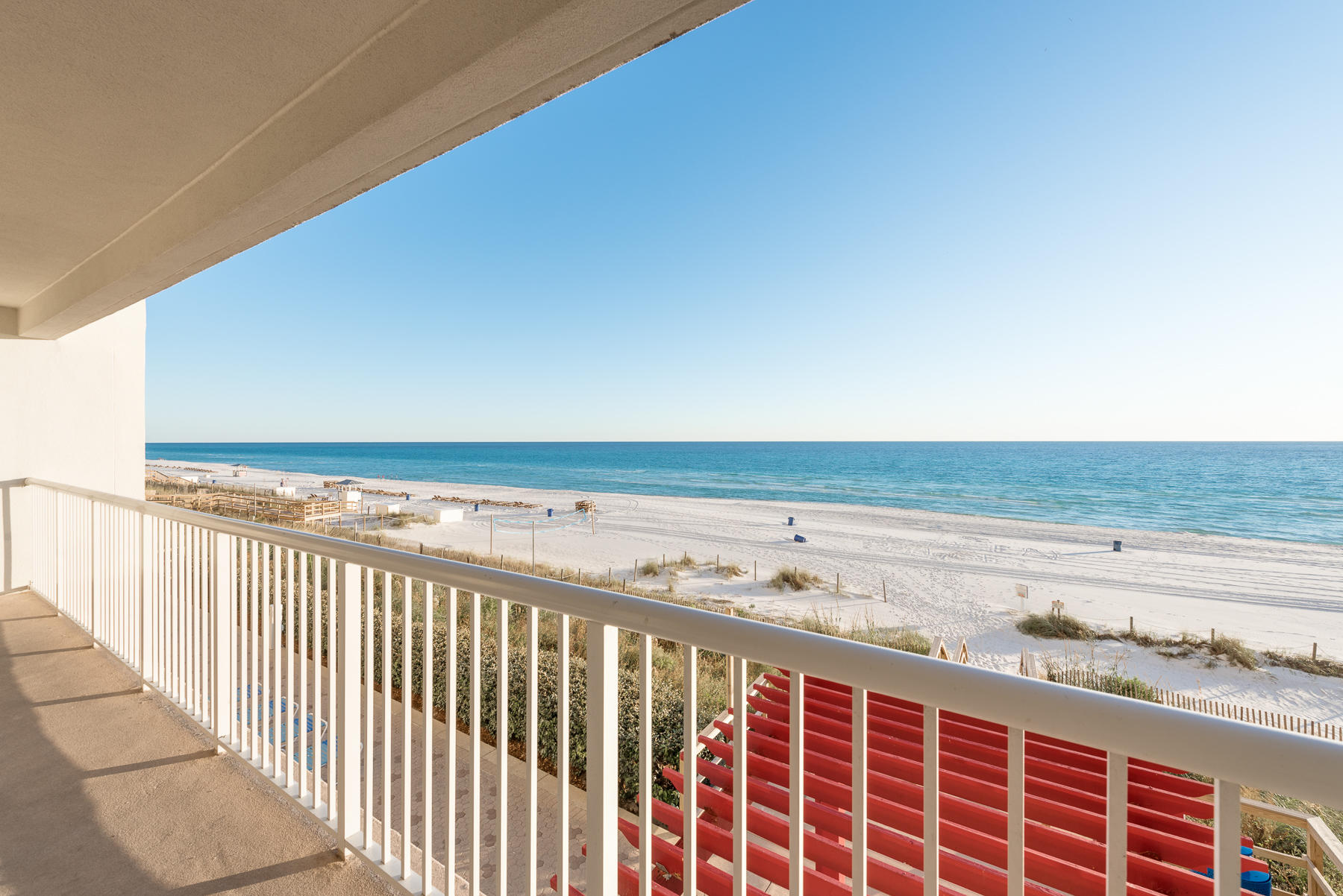 MAJESTIC BEACH TOWERS I - Residential