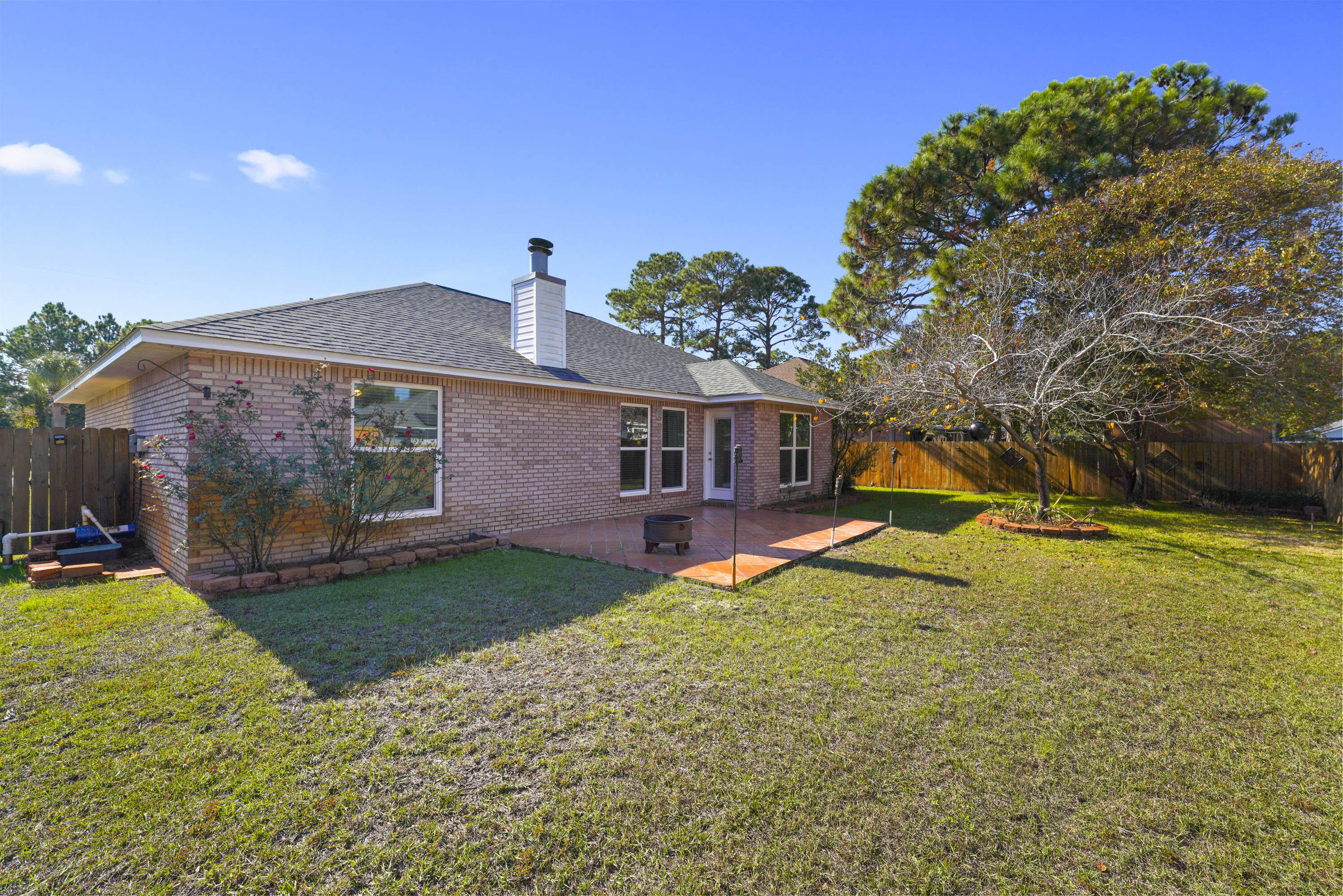 DOROTHY BOWEN ESTATES - Residential