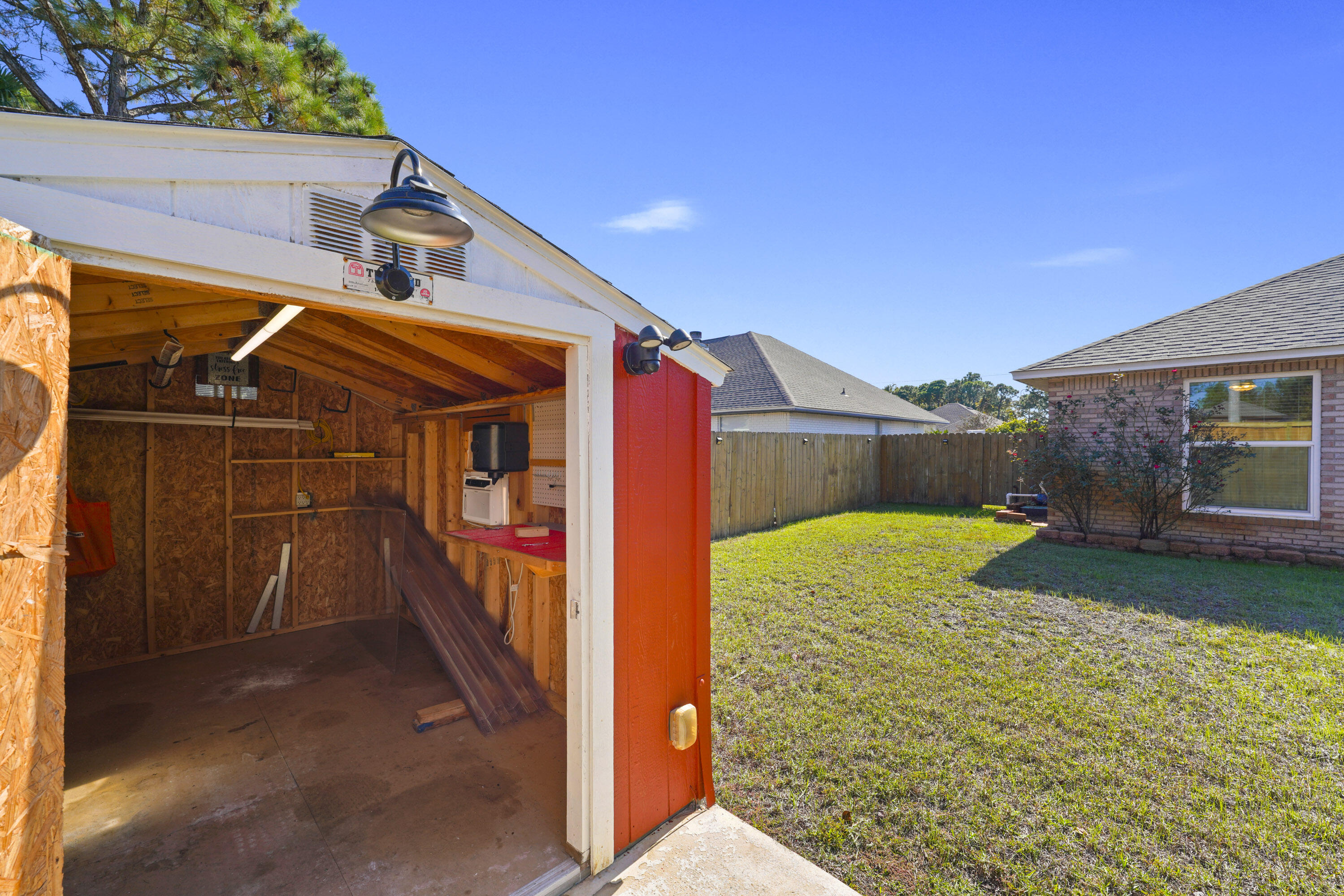 DOROTHY BOWEN ESTATES - Residential