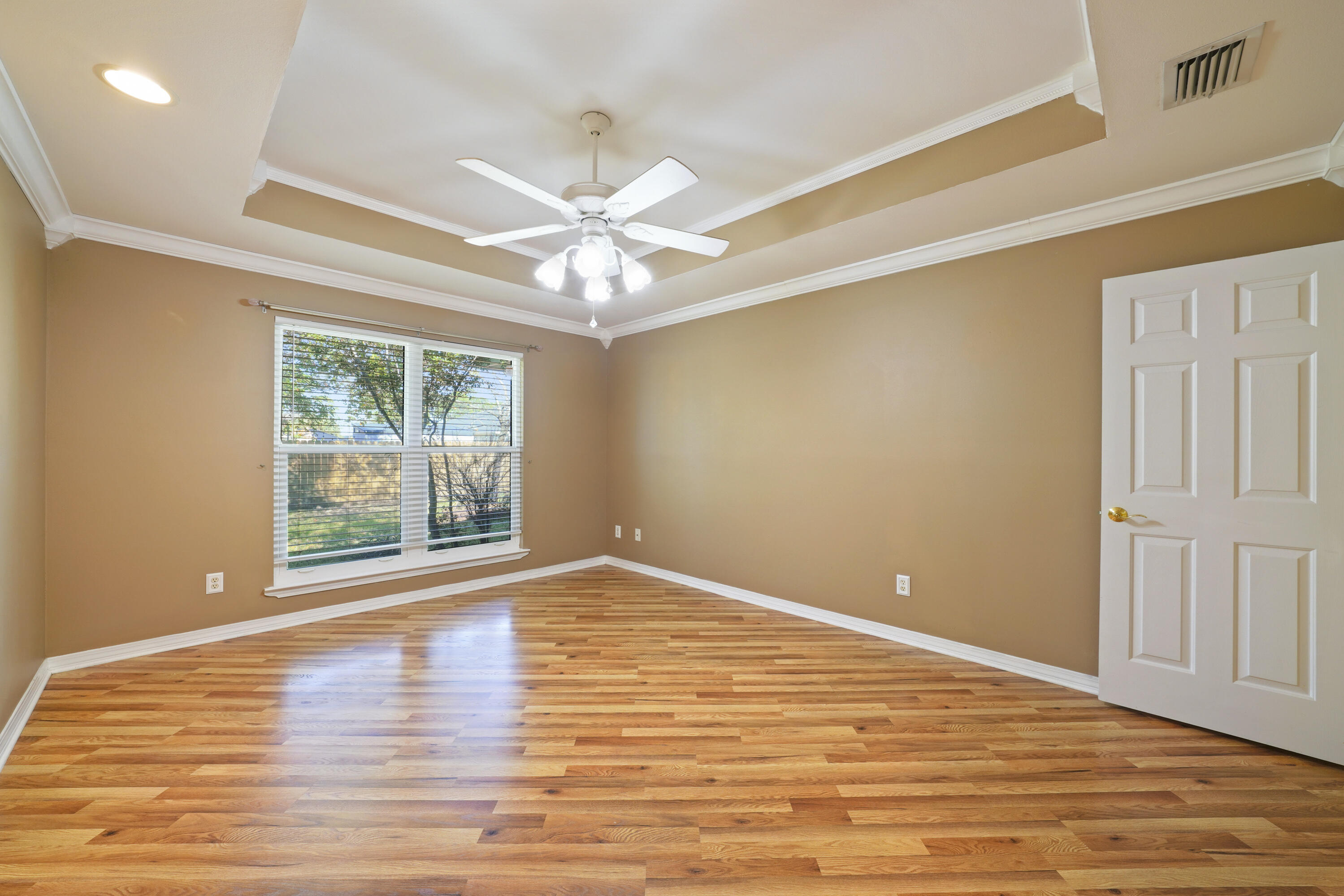 DOROTHY BOWEN ESTATES - Residential