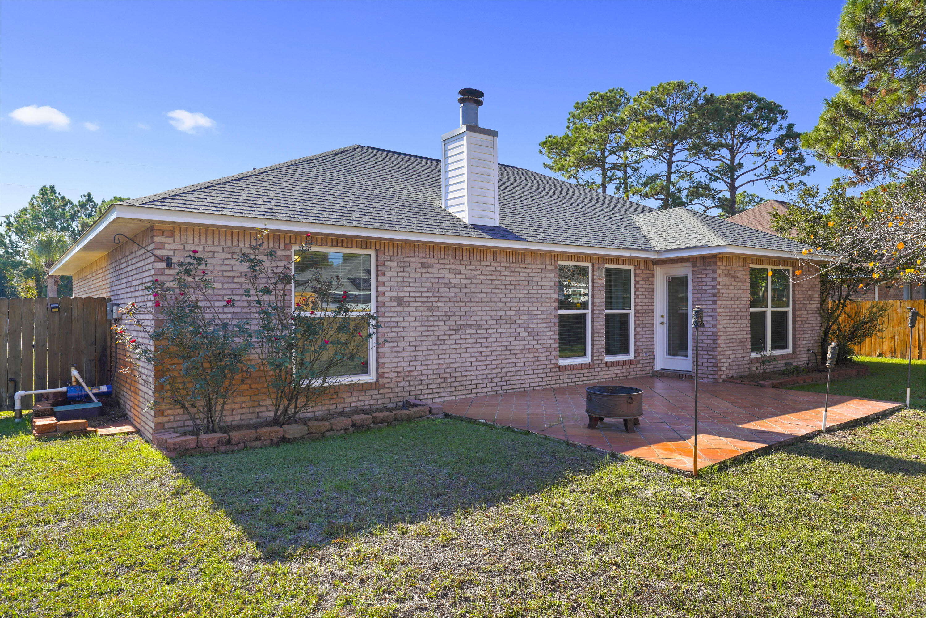 DOROTHY BOWEN ESTATES - Residential