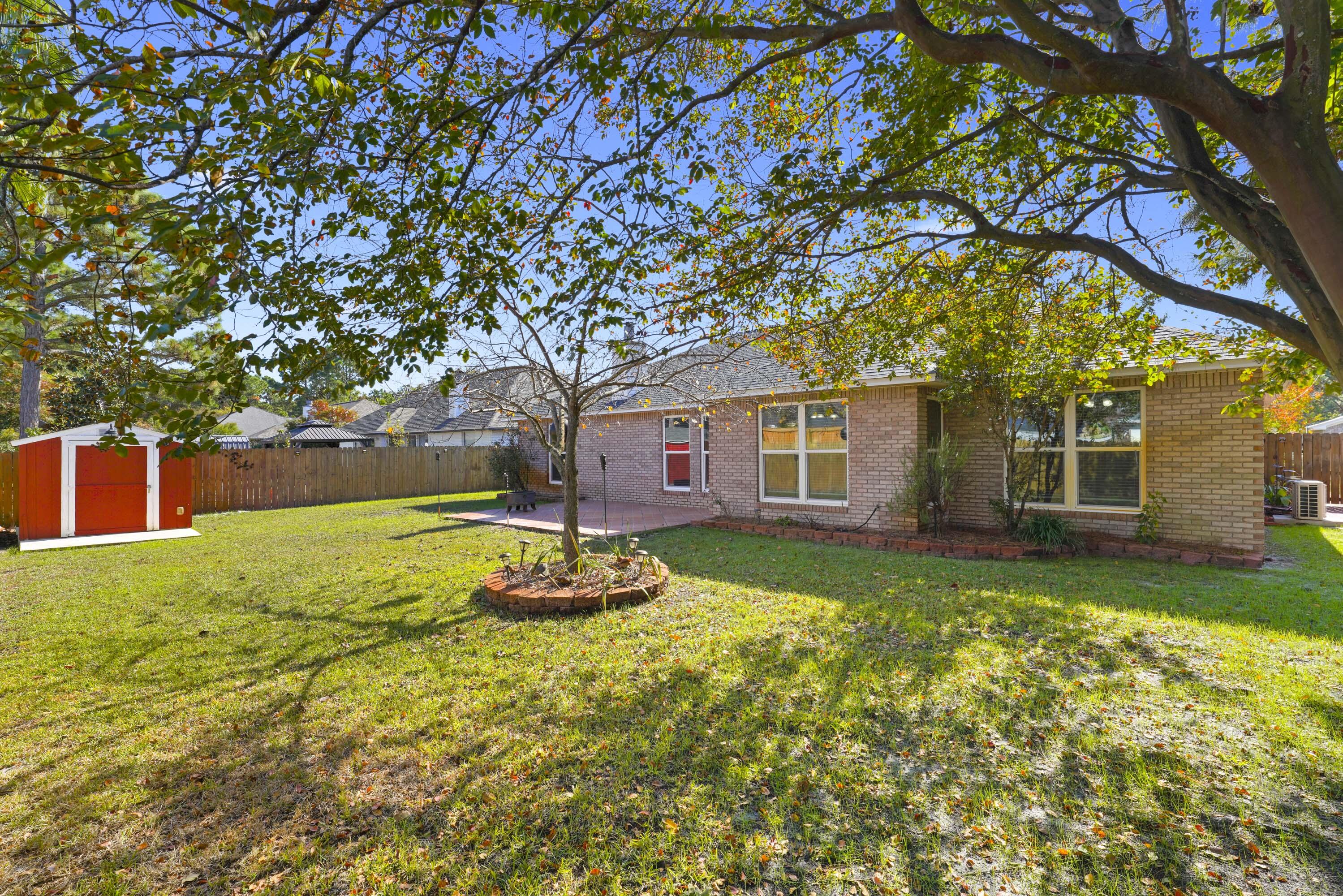 DOROTHY BOWEN ESTATES - Residential