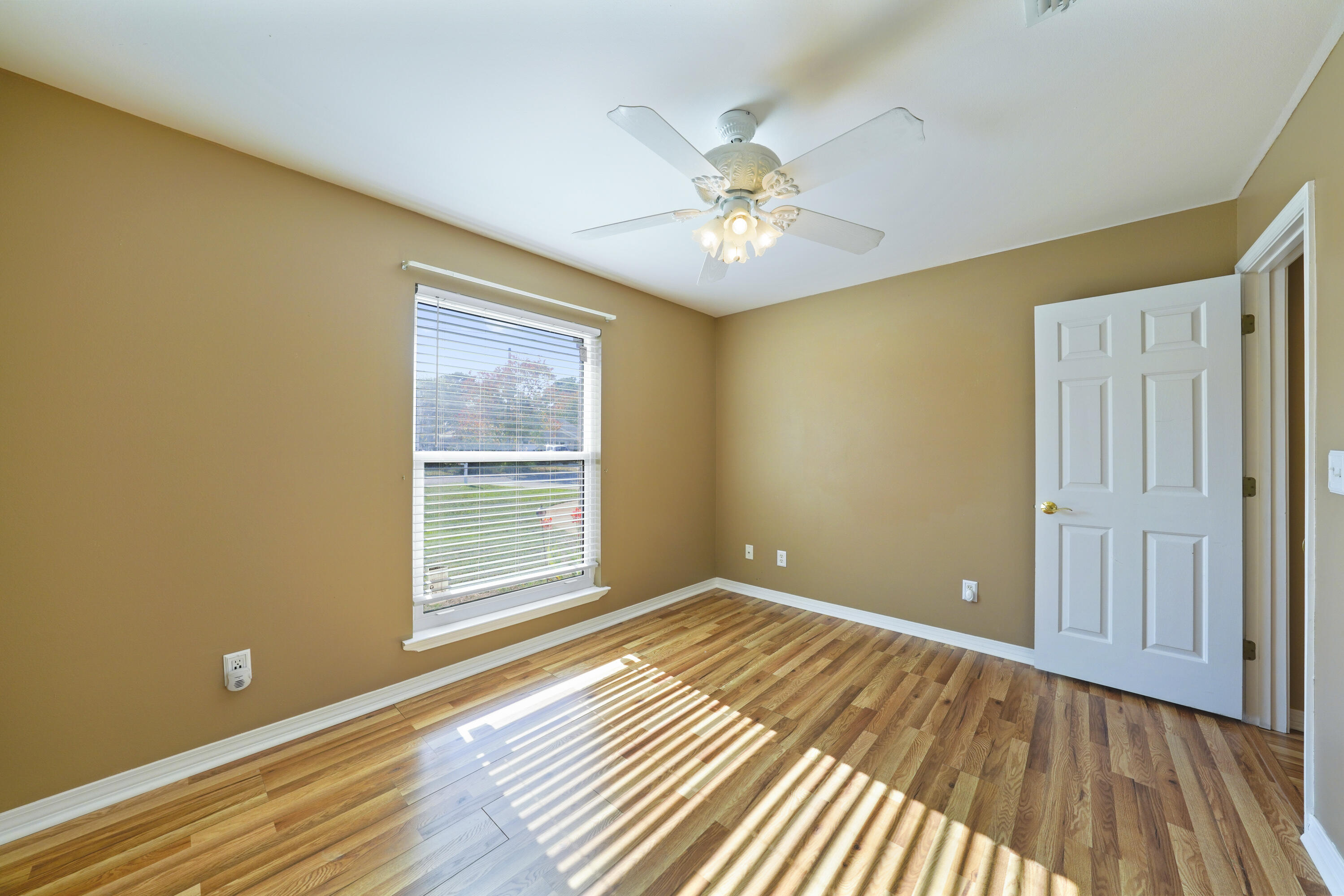 DOROTHY BOWEN ESTATES - Residential