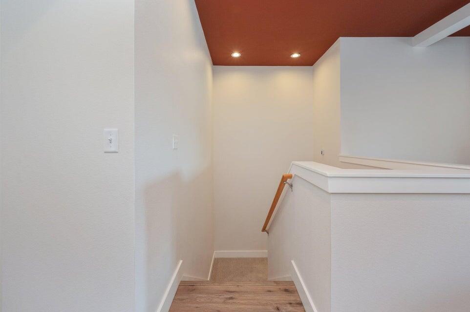 Hideaway Ridge - Residential Lease
