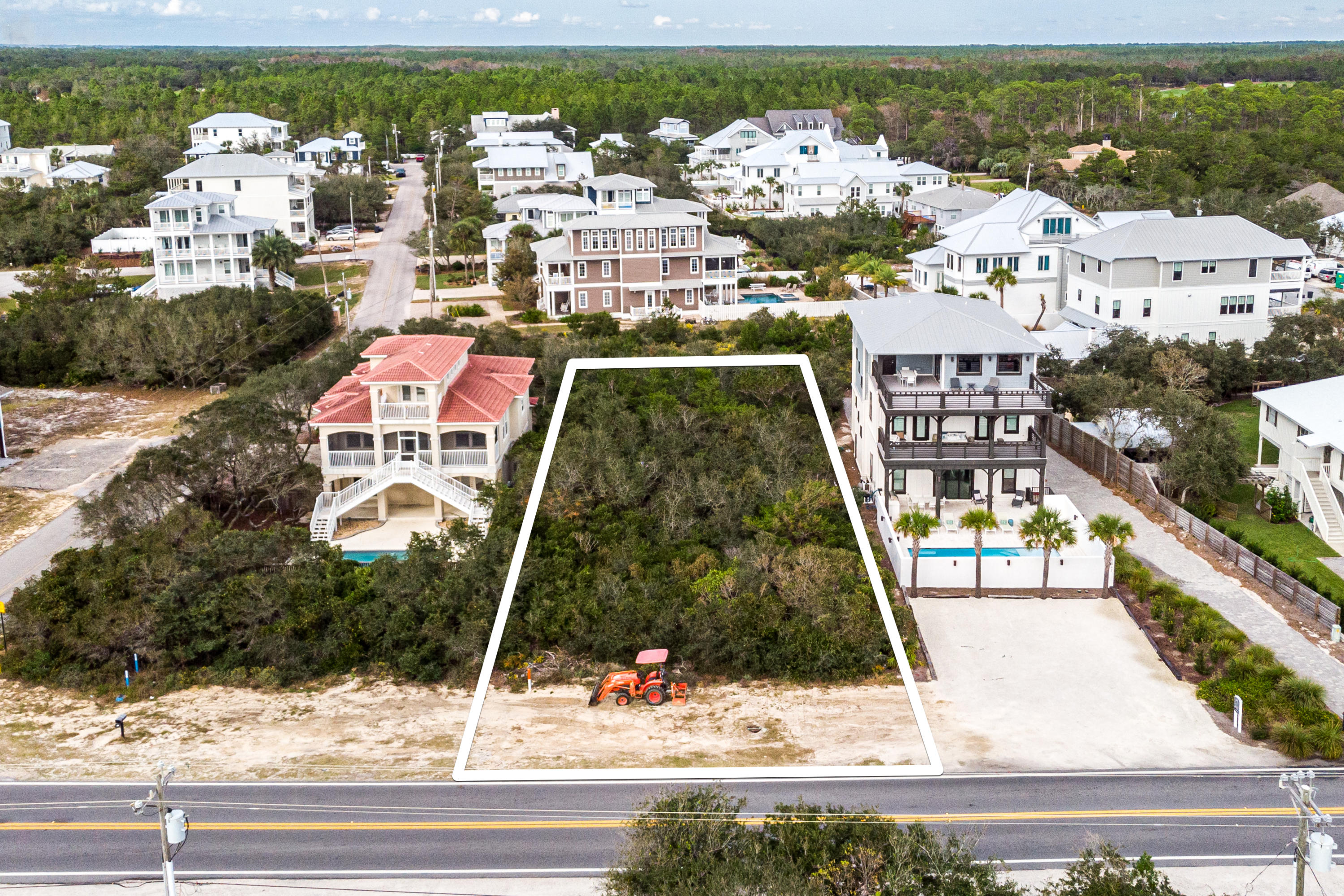 SEACREST EAST - Land