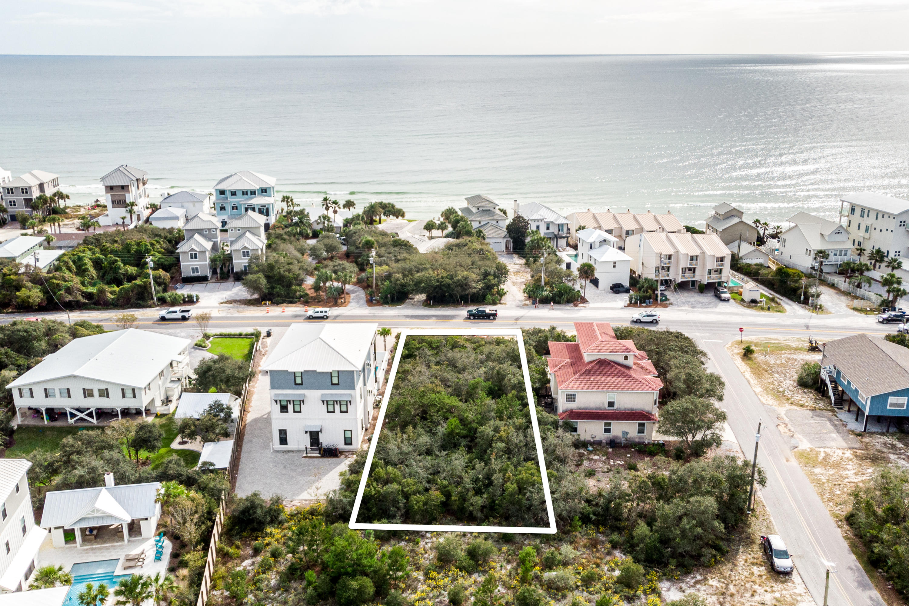 SEACREST EAST - Land