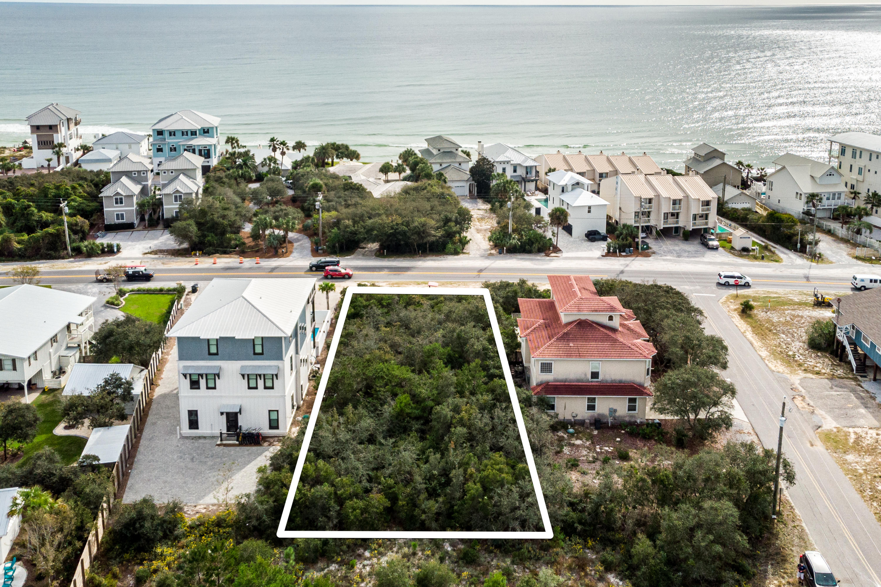 SEACREST EAST - Land