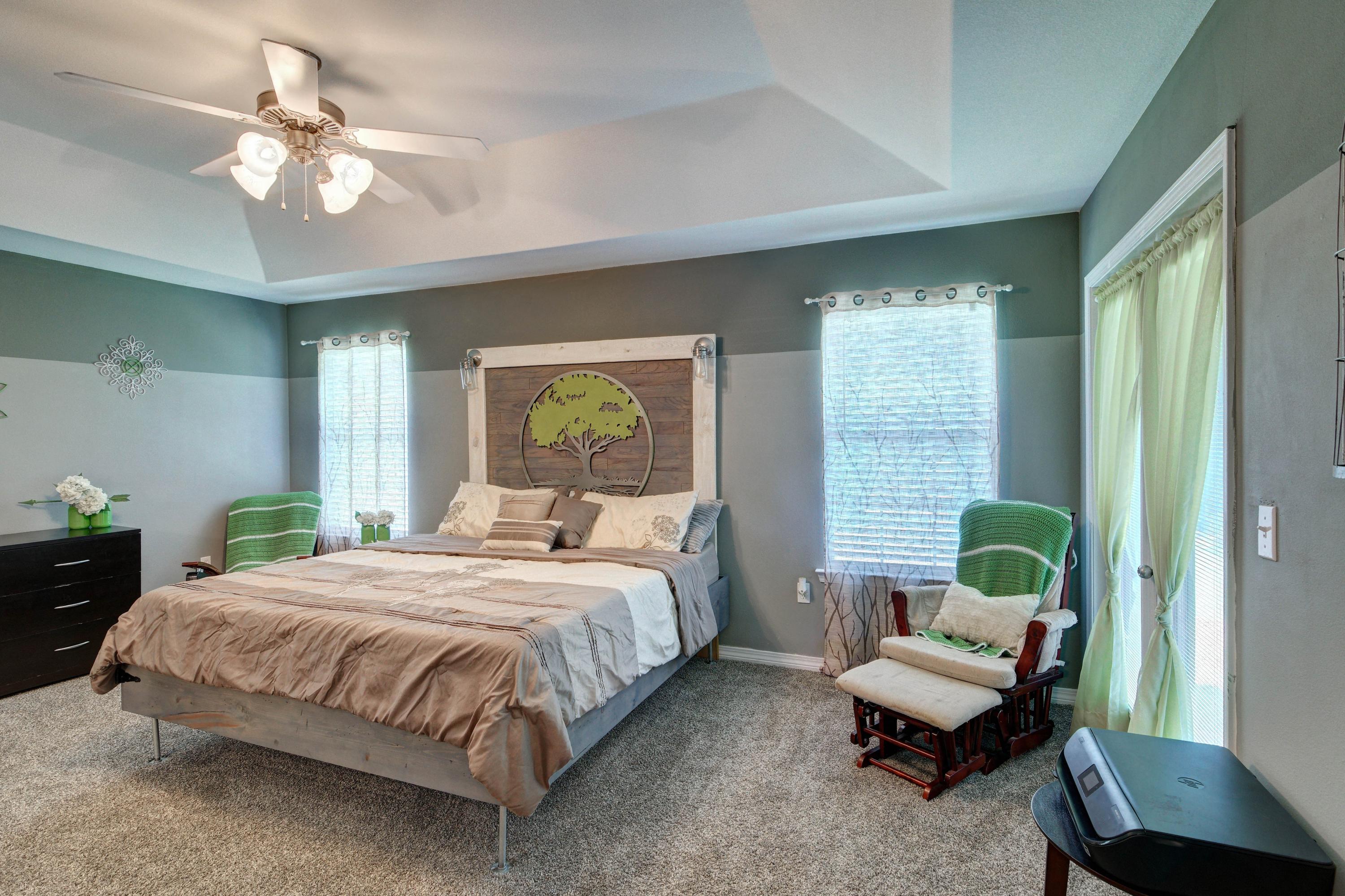 CREETWOOD VILLAGE - Residential