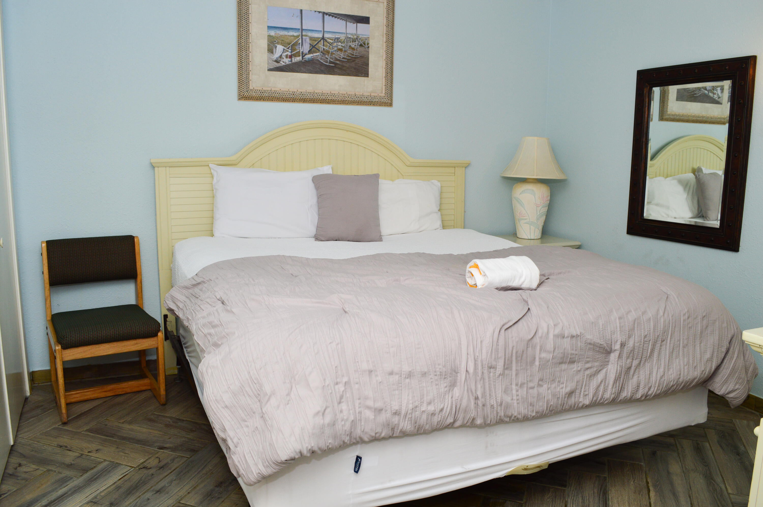 EDGEWATER TOWER 1A CONDO - Residential