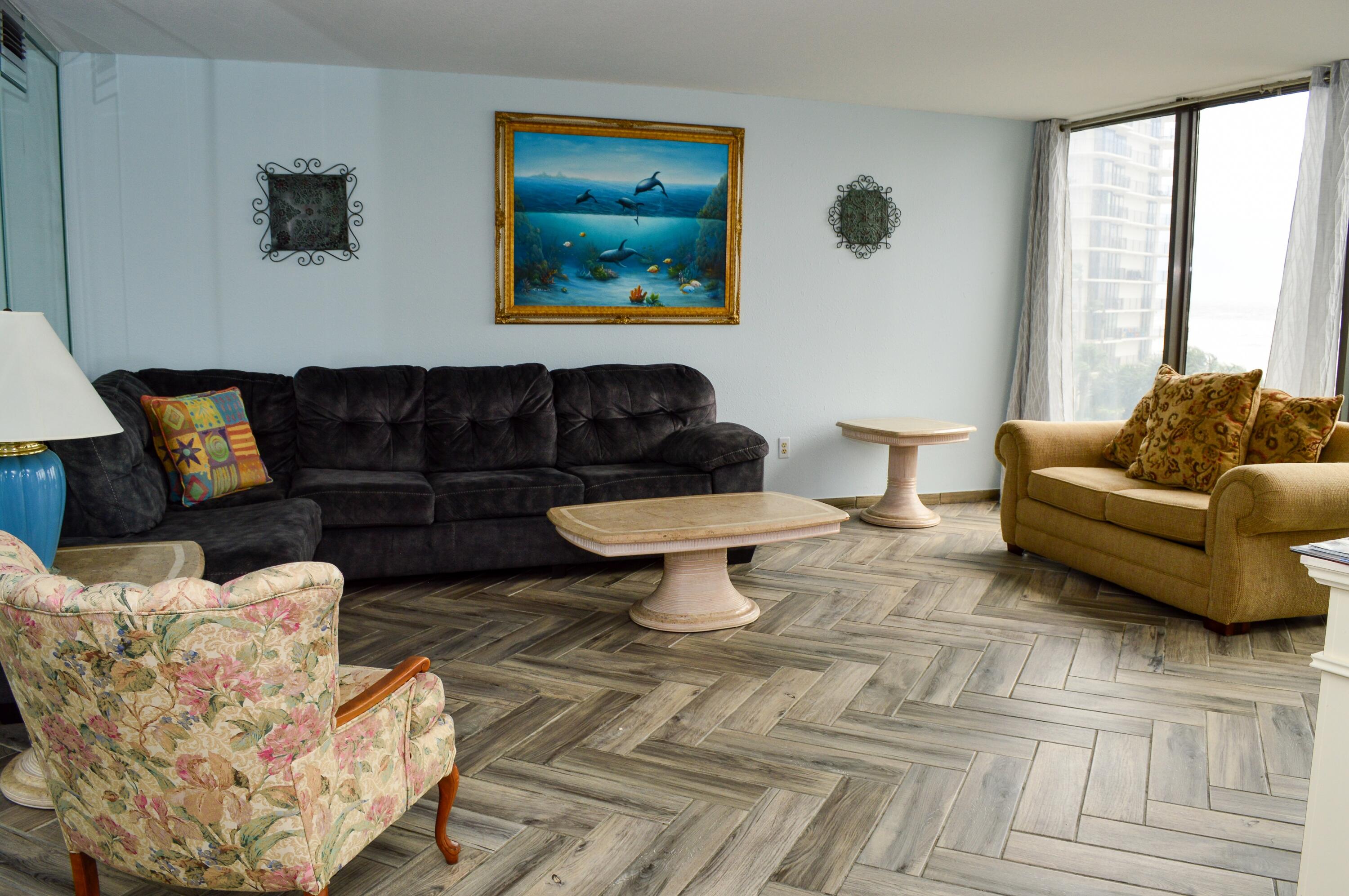 EDGEWATER TOWER 1A CONDO - Residential