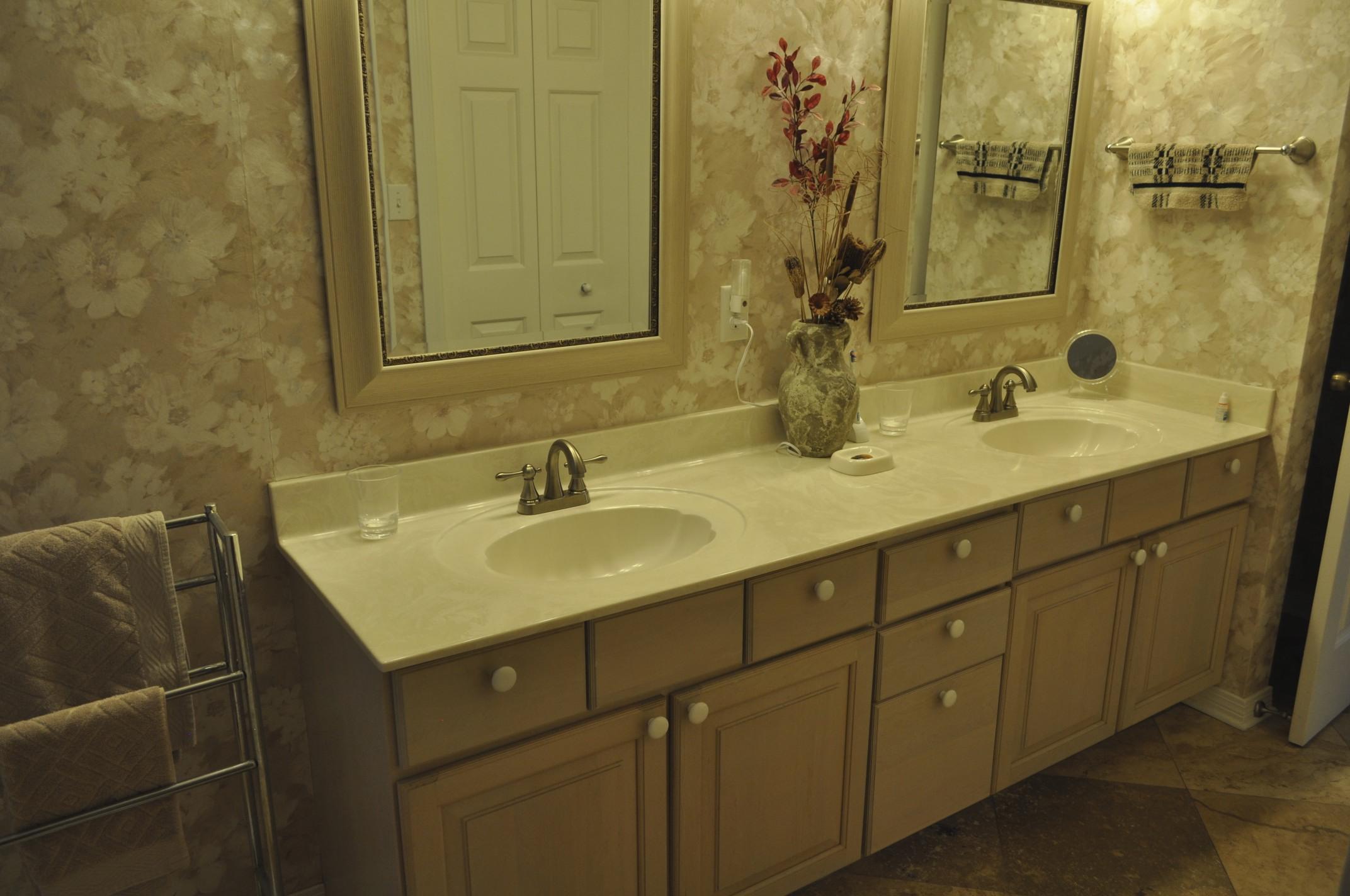 BAY BRIDGE LANDING - Residential