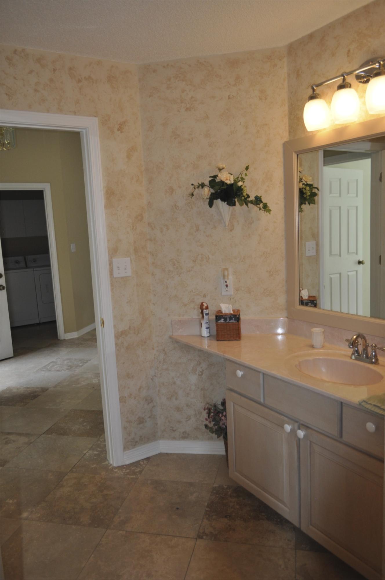 BAY BRIDGE LANDING - Residential