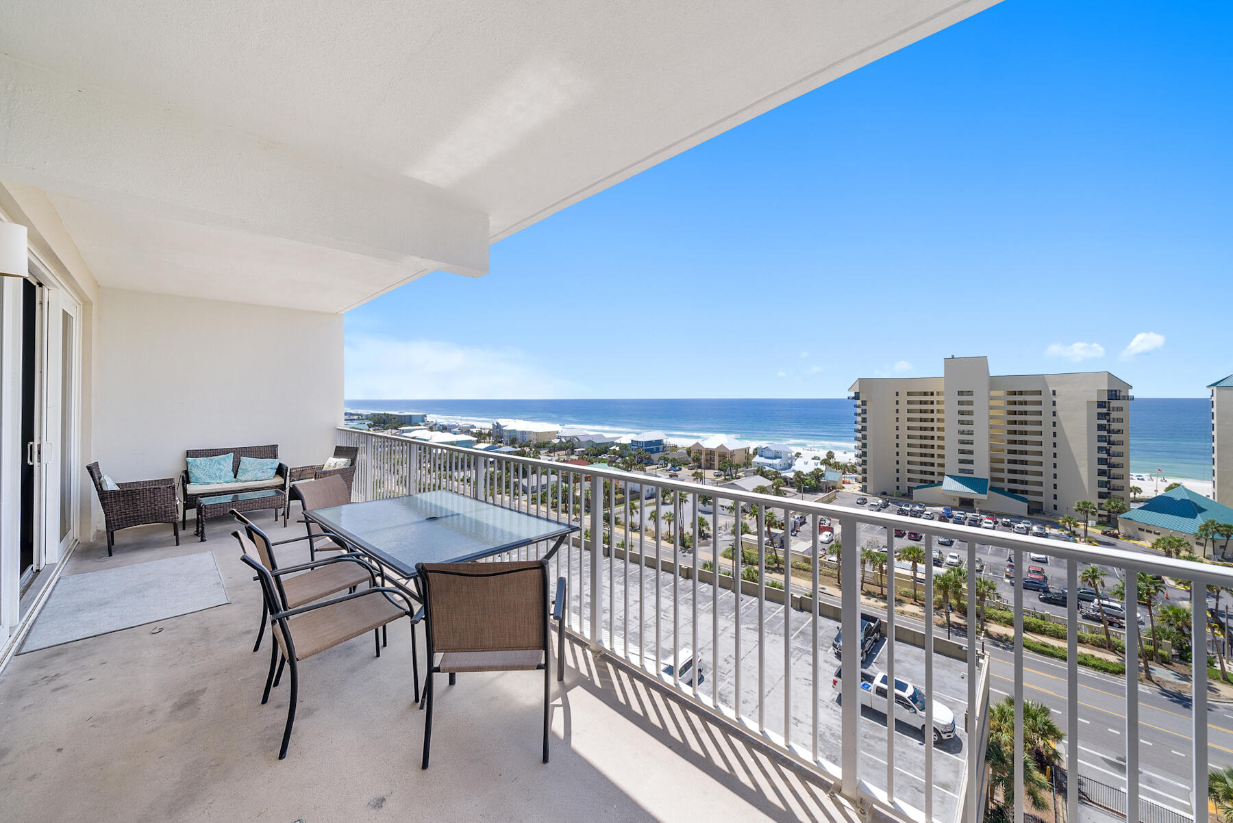 Laketown Wharf - Residential
