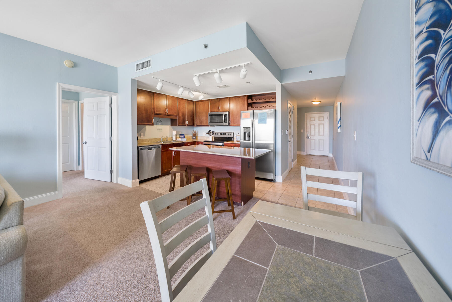 Laketown Wharf - Residential
