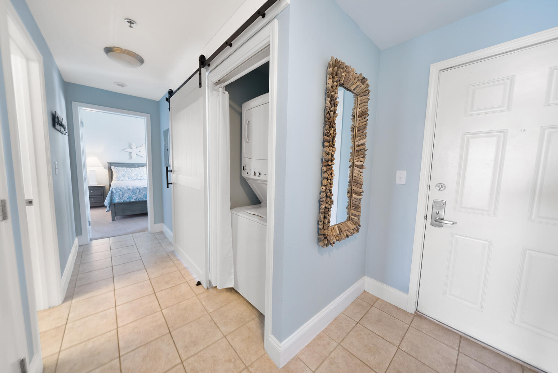 Laketown Wharf - Residential