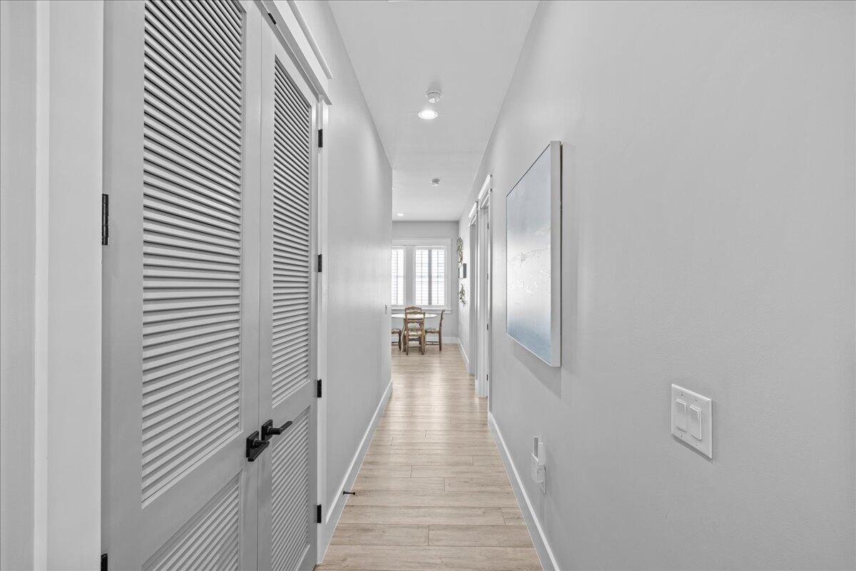 LAKESIDE AT BLUE MOUNTAIN BEACH - Residential Lease