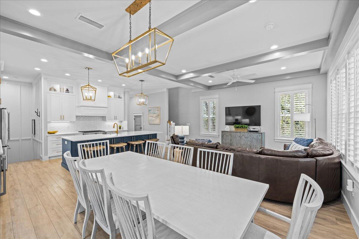 LAKESIDE AT BLUE MOUNTAIN BEACH - Residential Lease