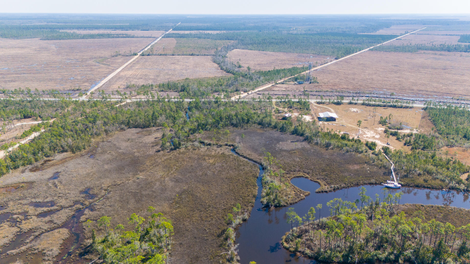 Landings At Wetappo - Land