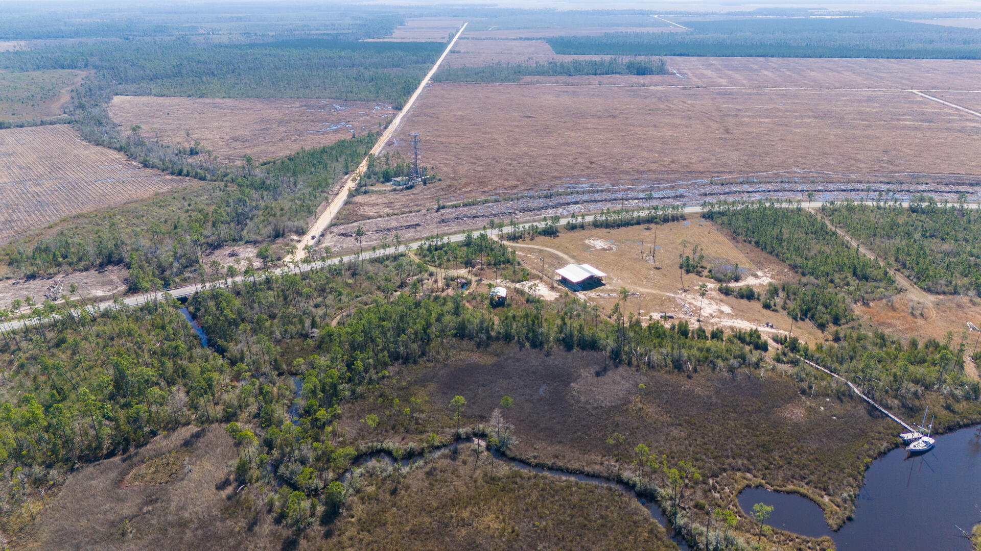 Landings At Wetappo - Land