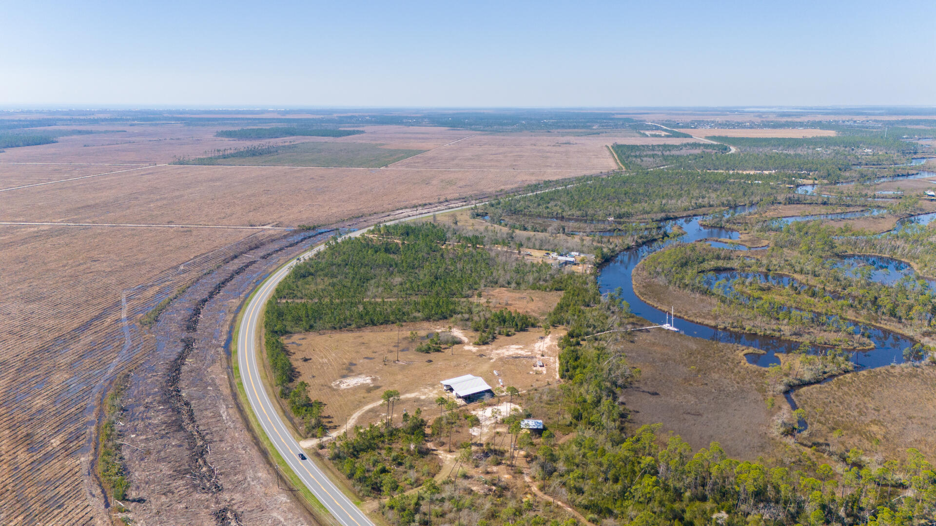 Landings At Wetappo - Land