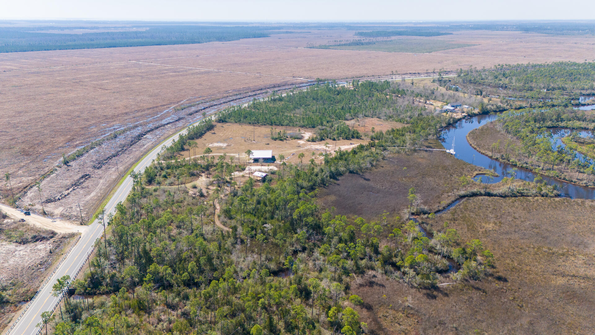 Landings At Wetappo - Land