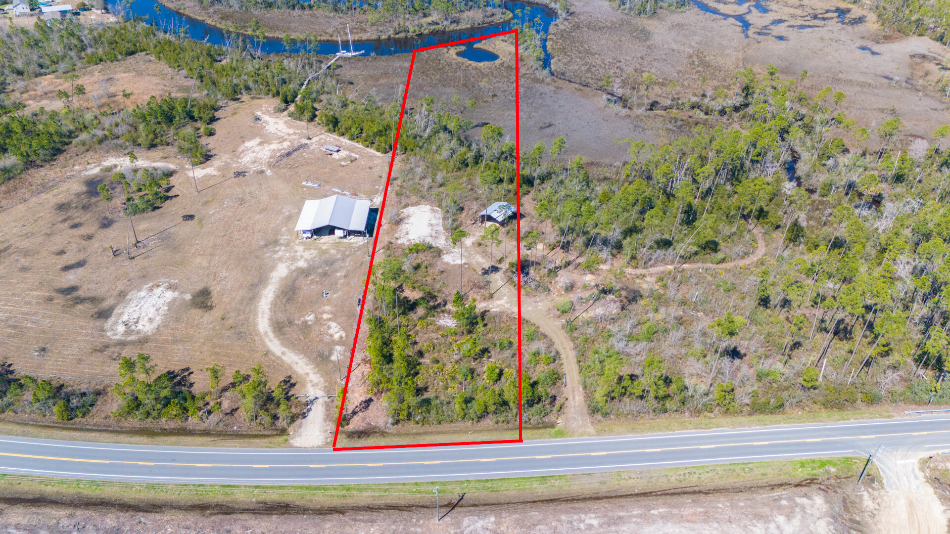 Landings At Wetappo - Land